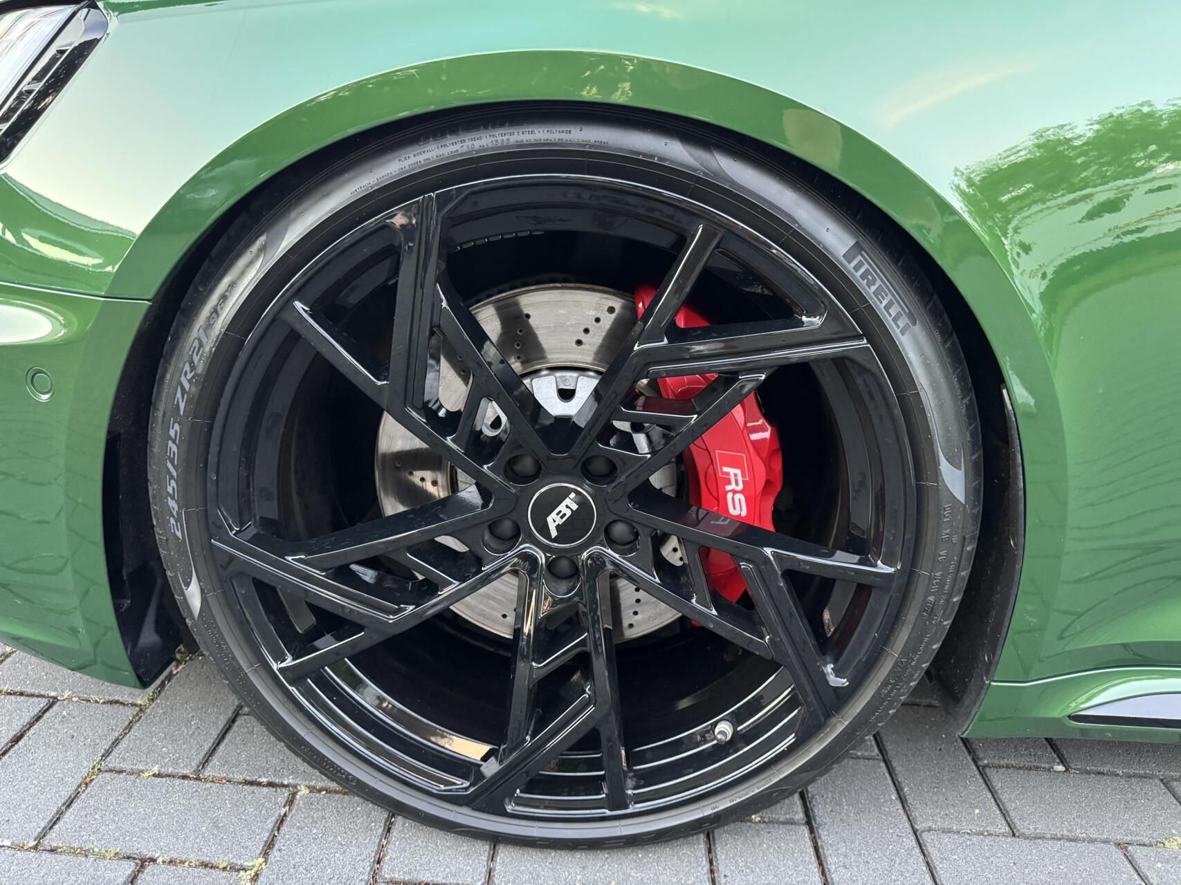 Foto van Audi RS 4 Avant