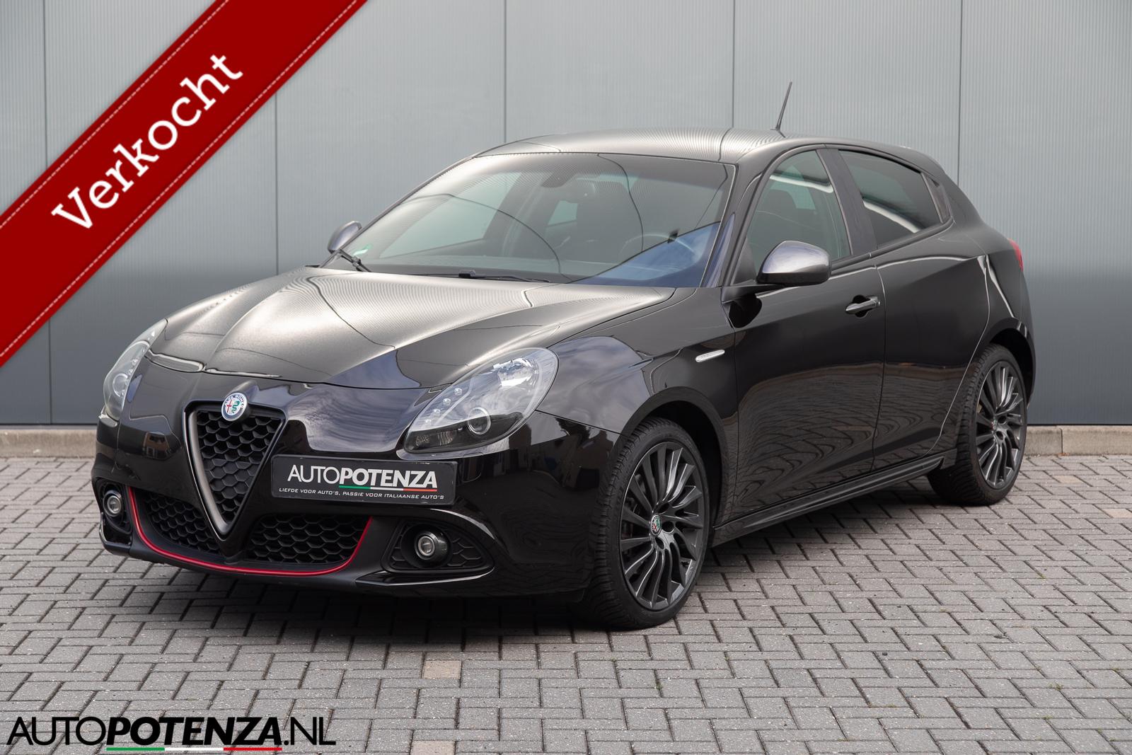 Alfa Romeo Alfa Giulietta 1.4 Turbo MultiAir Super PDC Carbon 18" 2016 - voorkant
