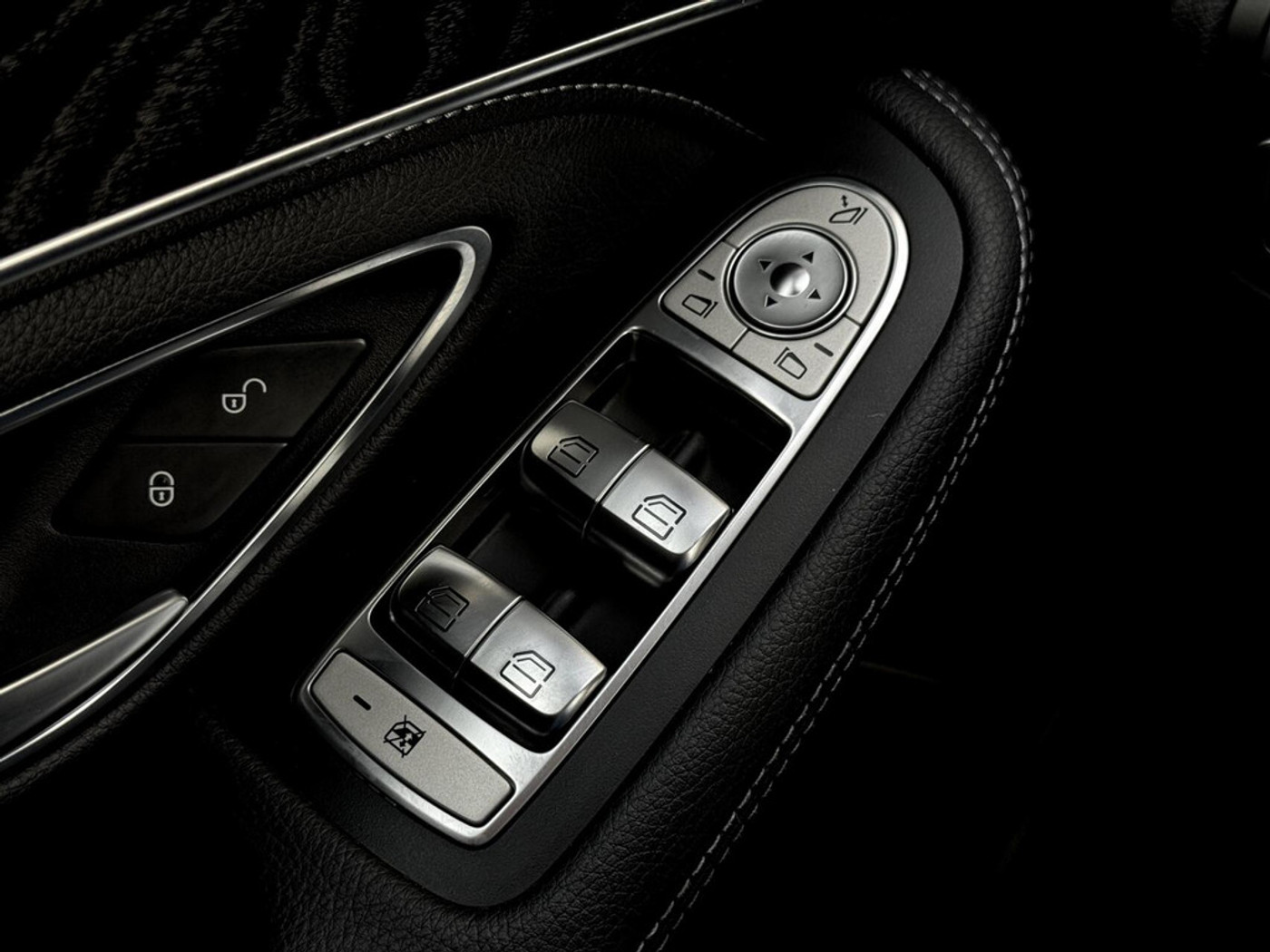 Foto van Mercedes-Benz AMG C 63