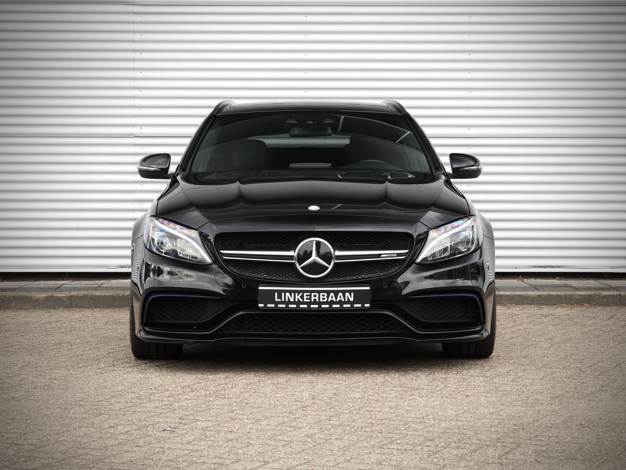 Foto van Mercedes-Benz AMG C 63