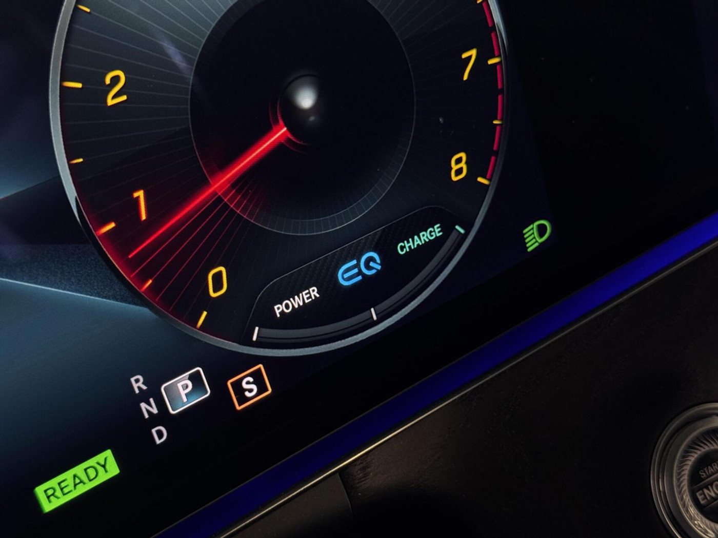 Foto van Mercedes-Benz E 200