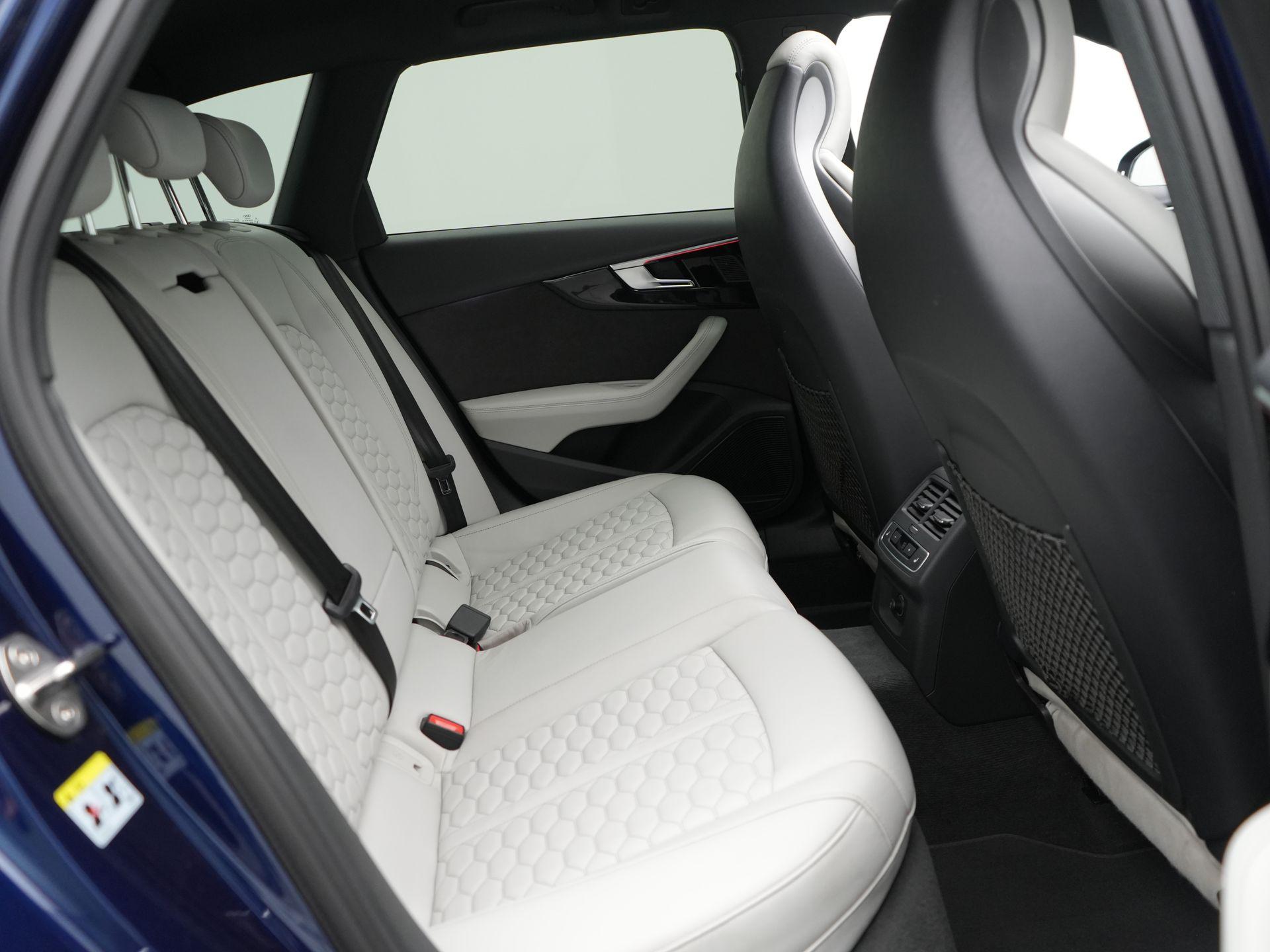 Foto van Audi A4