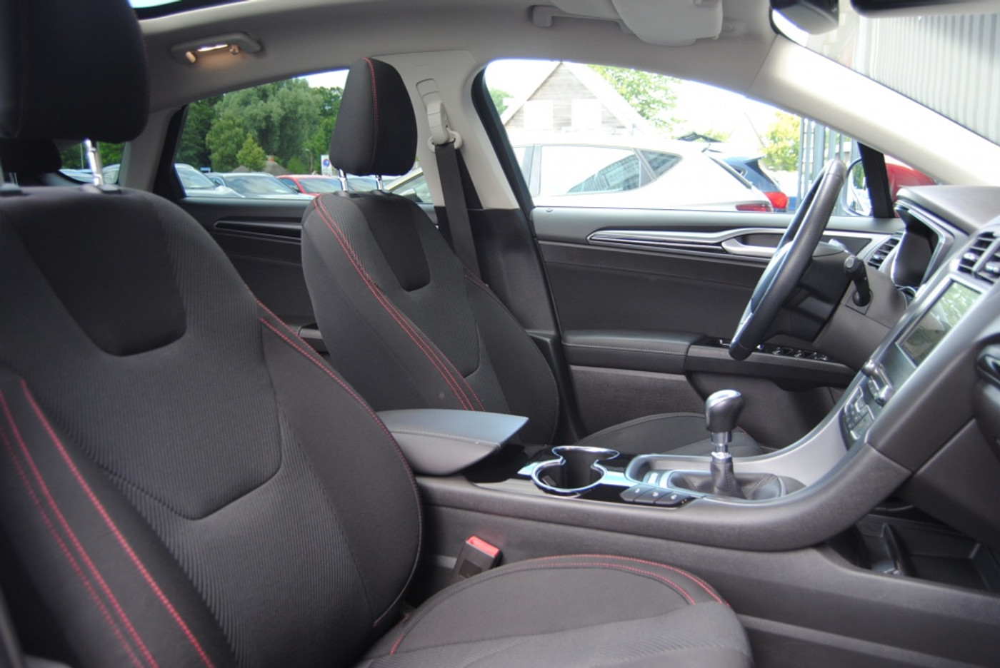 Foto van Ford Mondeo