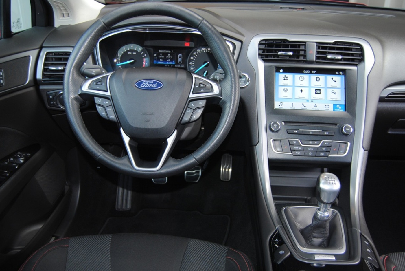 Foto van Ford Mondeo