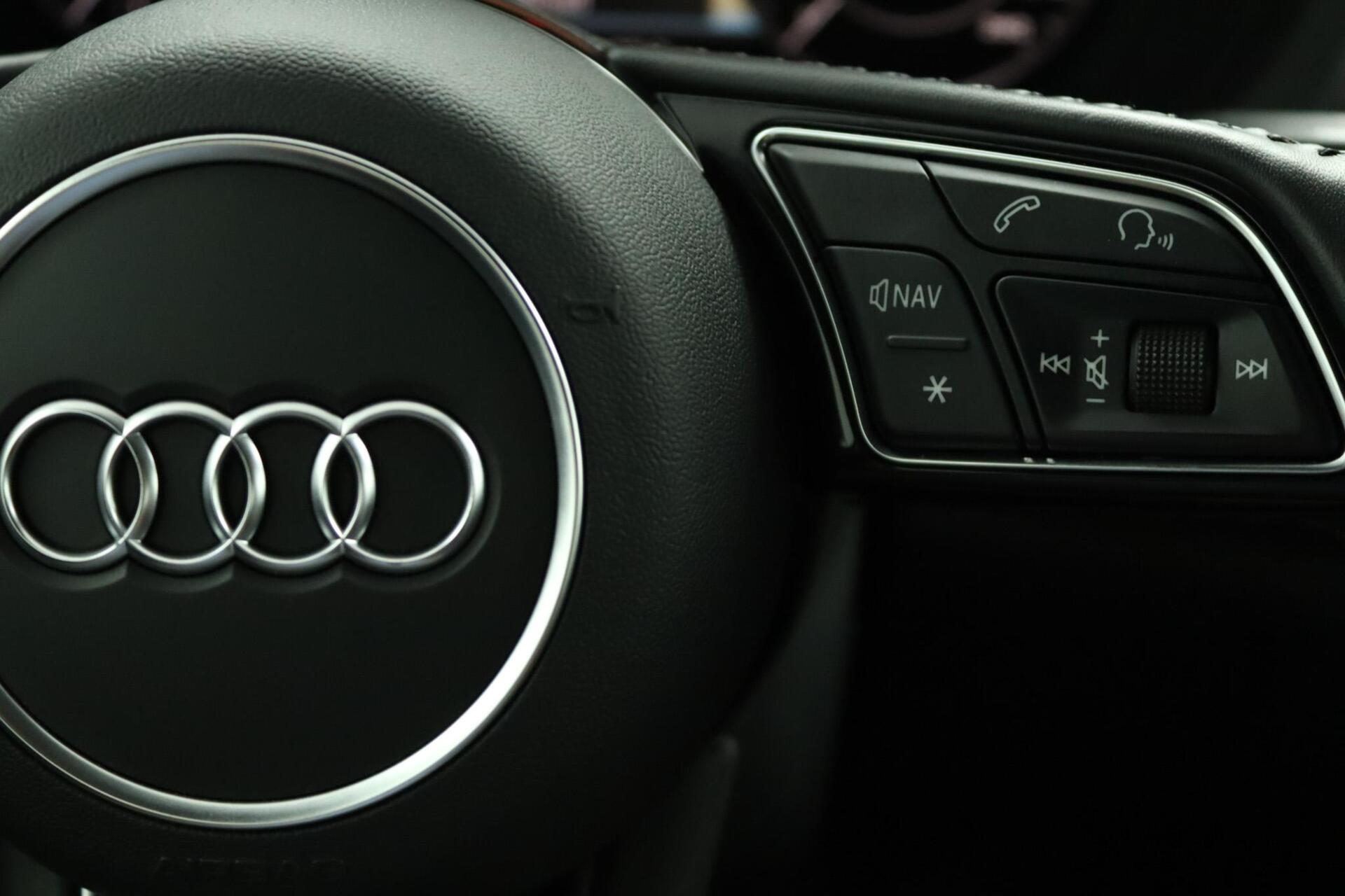 Foto van Audi A3 Sportback E-tron