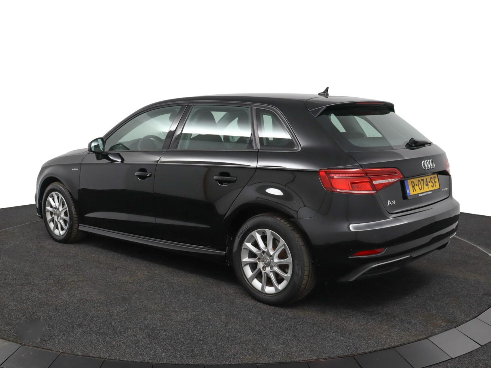 Foto van Audi A3 Sportback E-tron