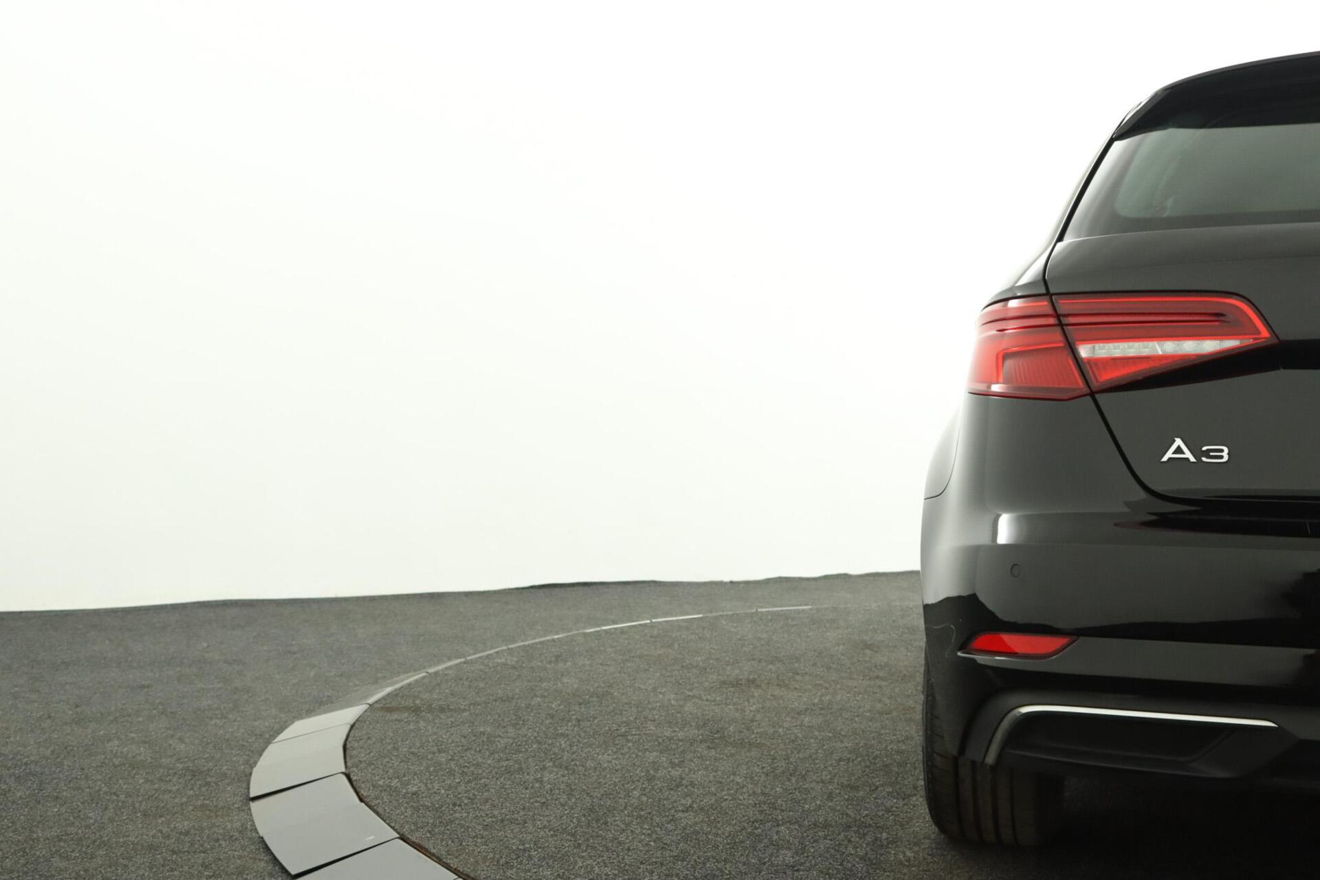 Foto van Audi A3 Sportback E-tron