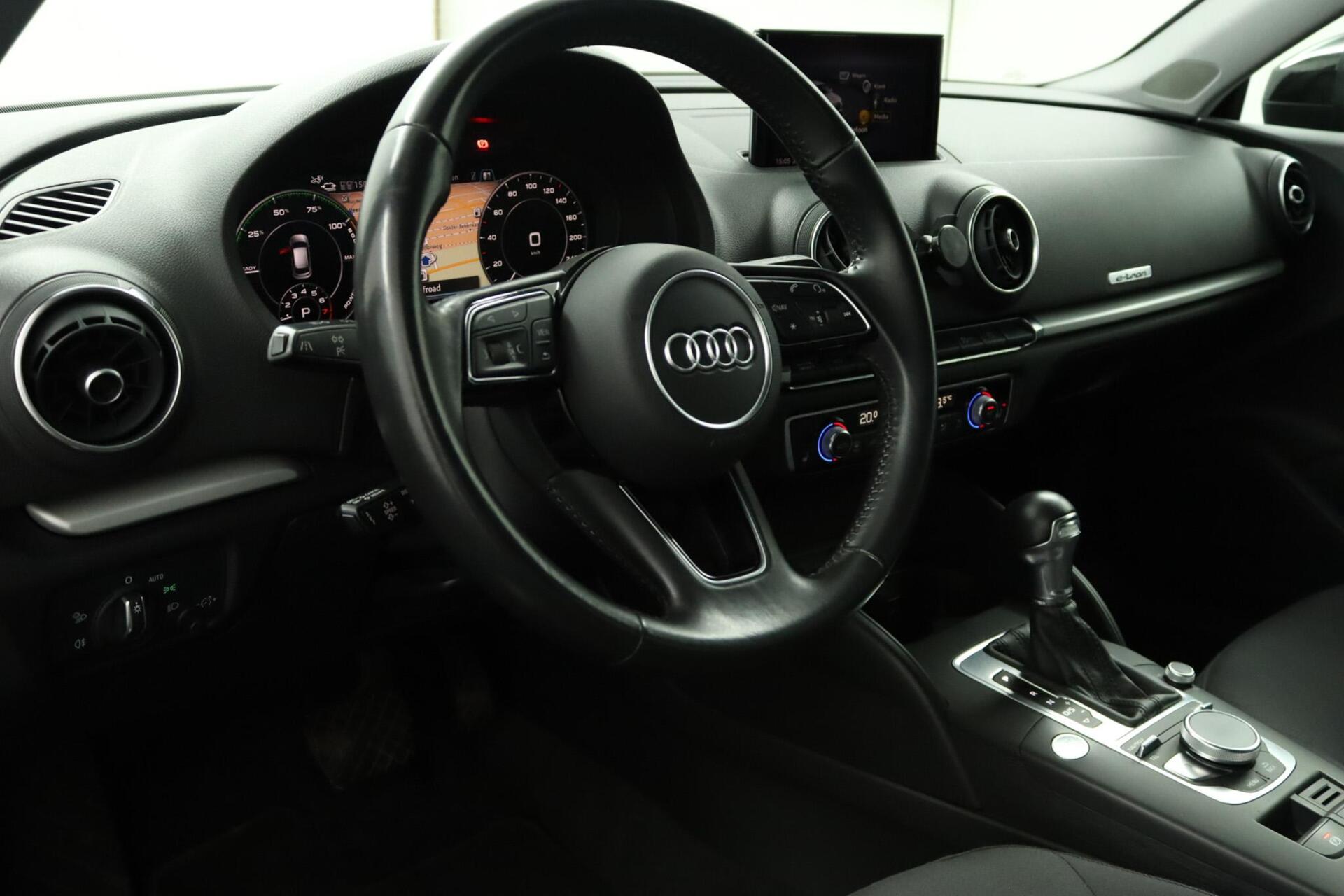 Foto van Audi A3 Sportback E-tron