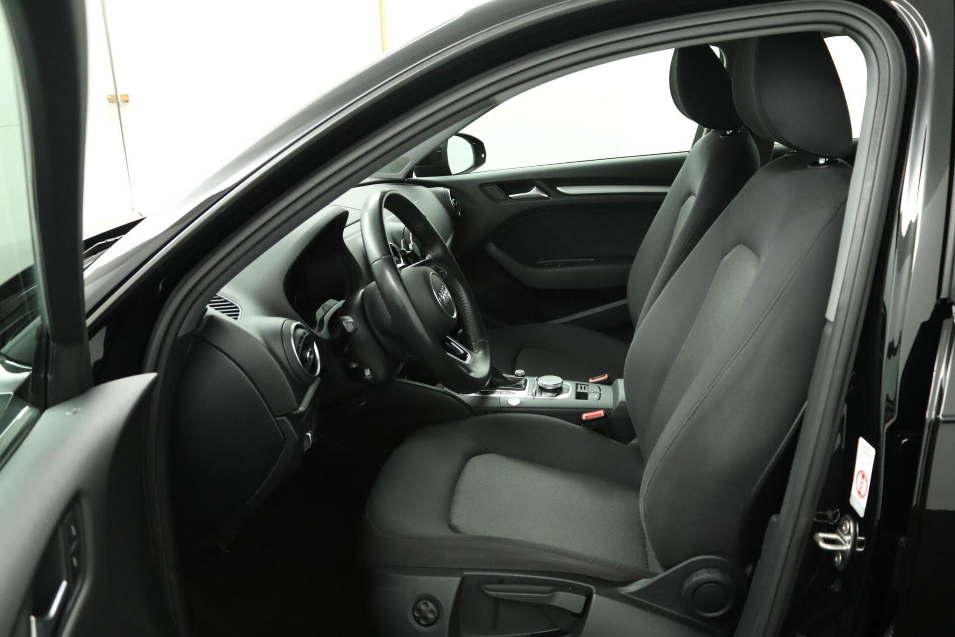 Foto van Audi A3 Sportback E-tron
