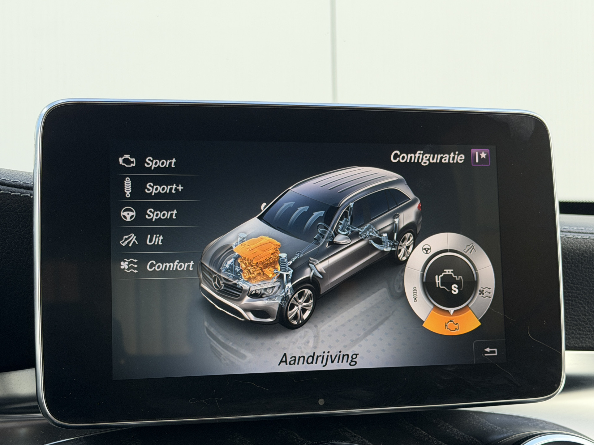 Foto van Mercedes-Benz GLC 350 E 4Matic