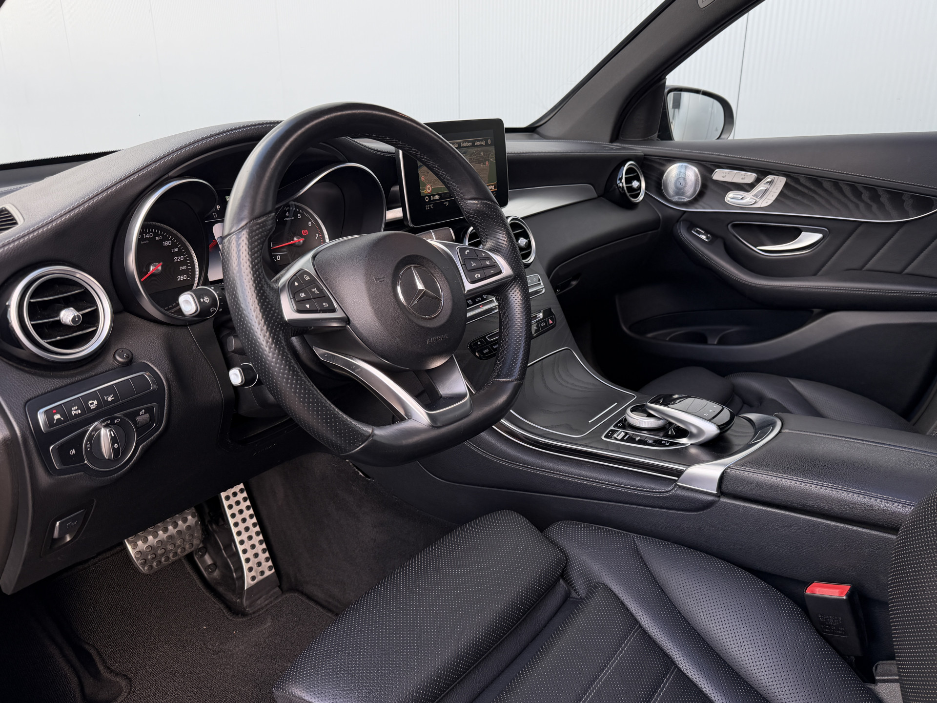 Foto van Mercedes-Benz GLC 350 E 4Matic