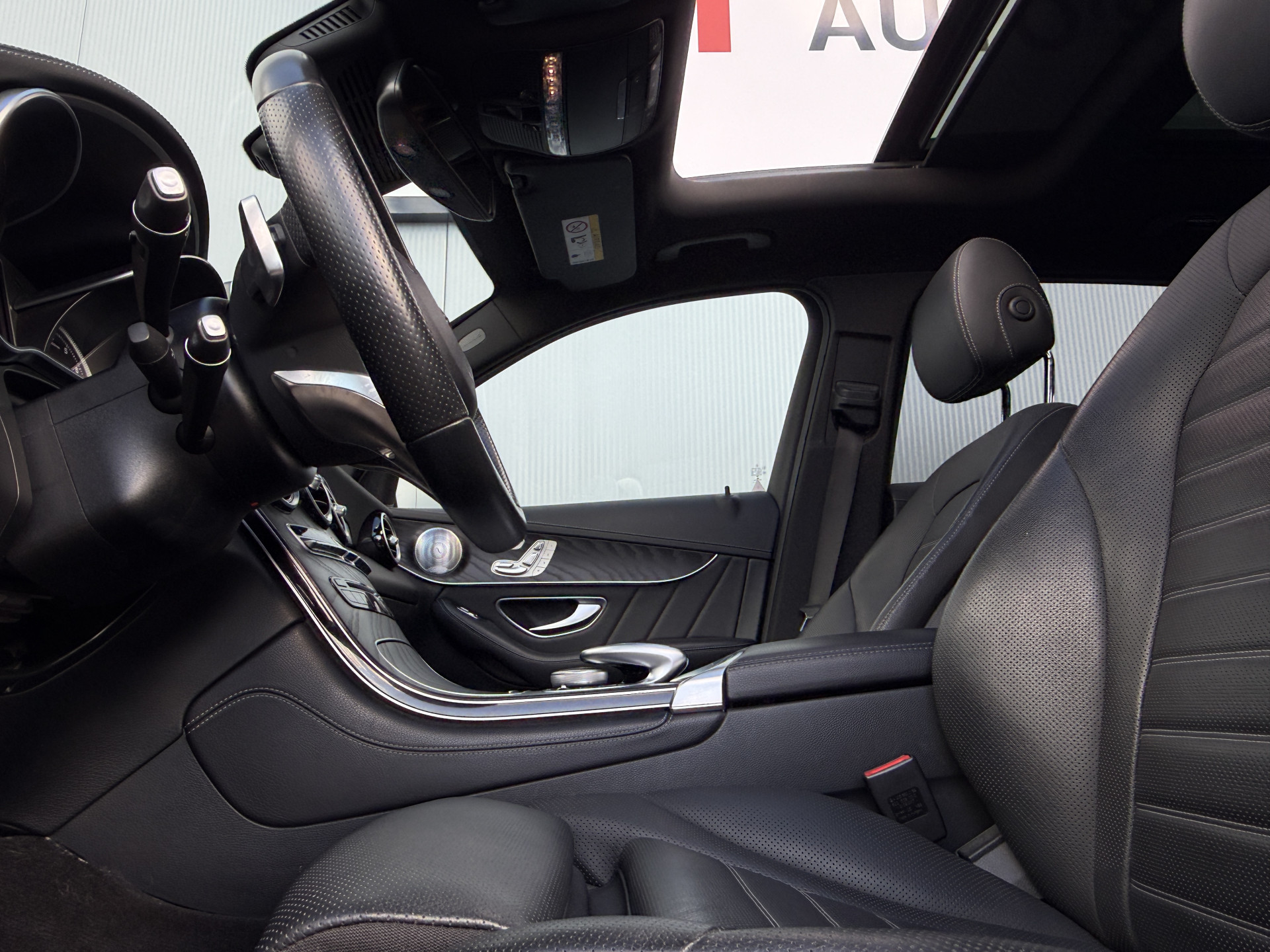 Foto van Mercedes-Benz GLC 350 E 4Matic
