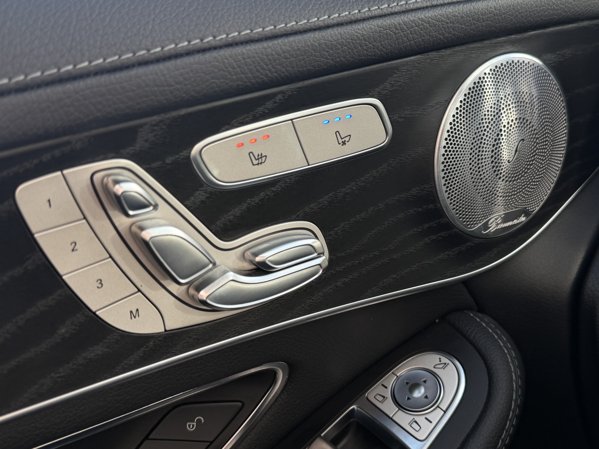 Foto van Mercedes-Benz GLC 350 E 4Matic