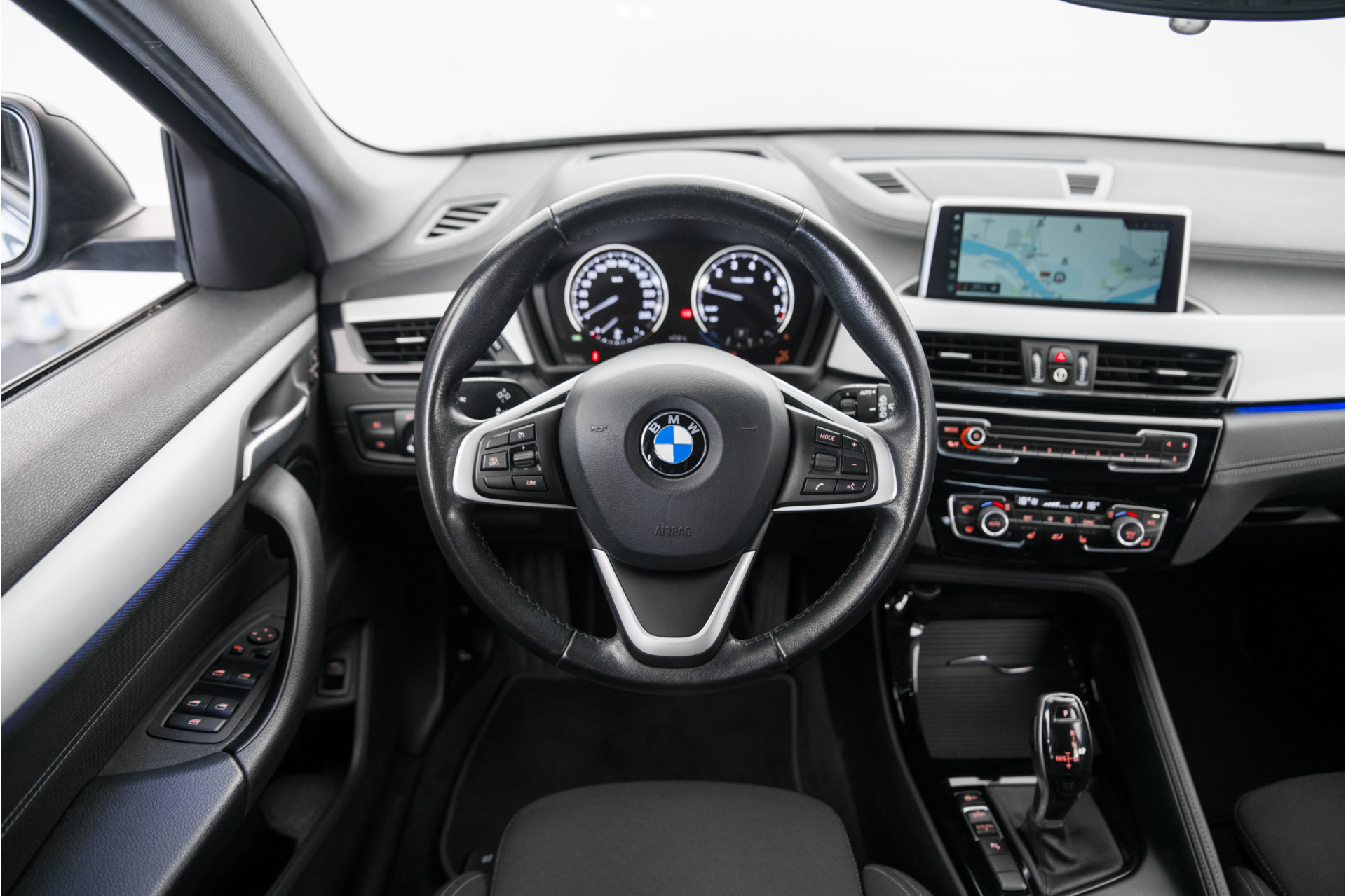 Foto van BMW X2 Sdrive20i