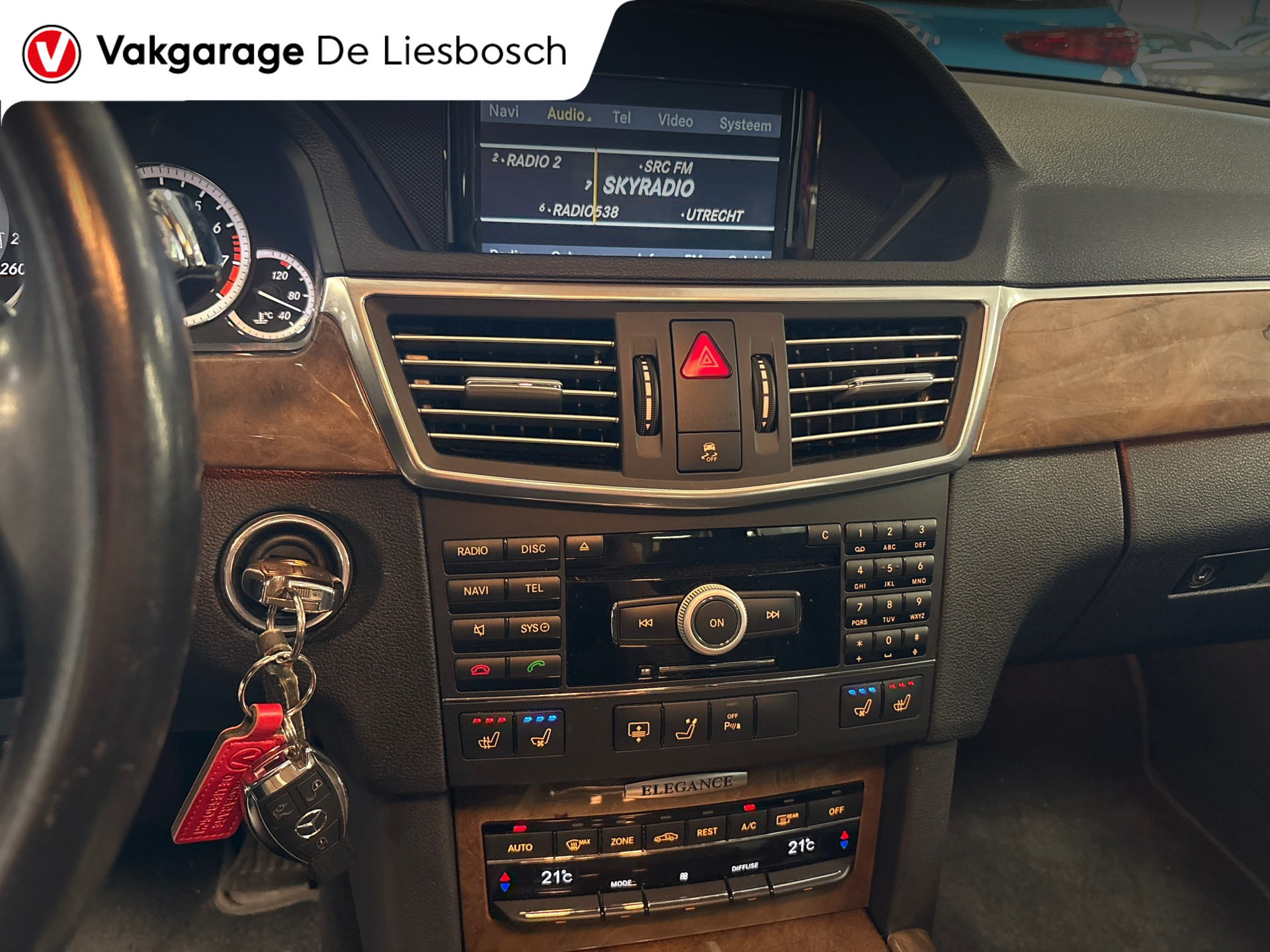 Foto van Mercedes-Benz E 350 Cgi