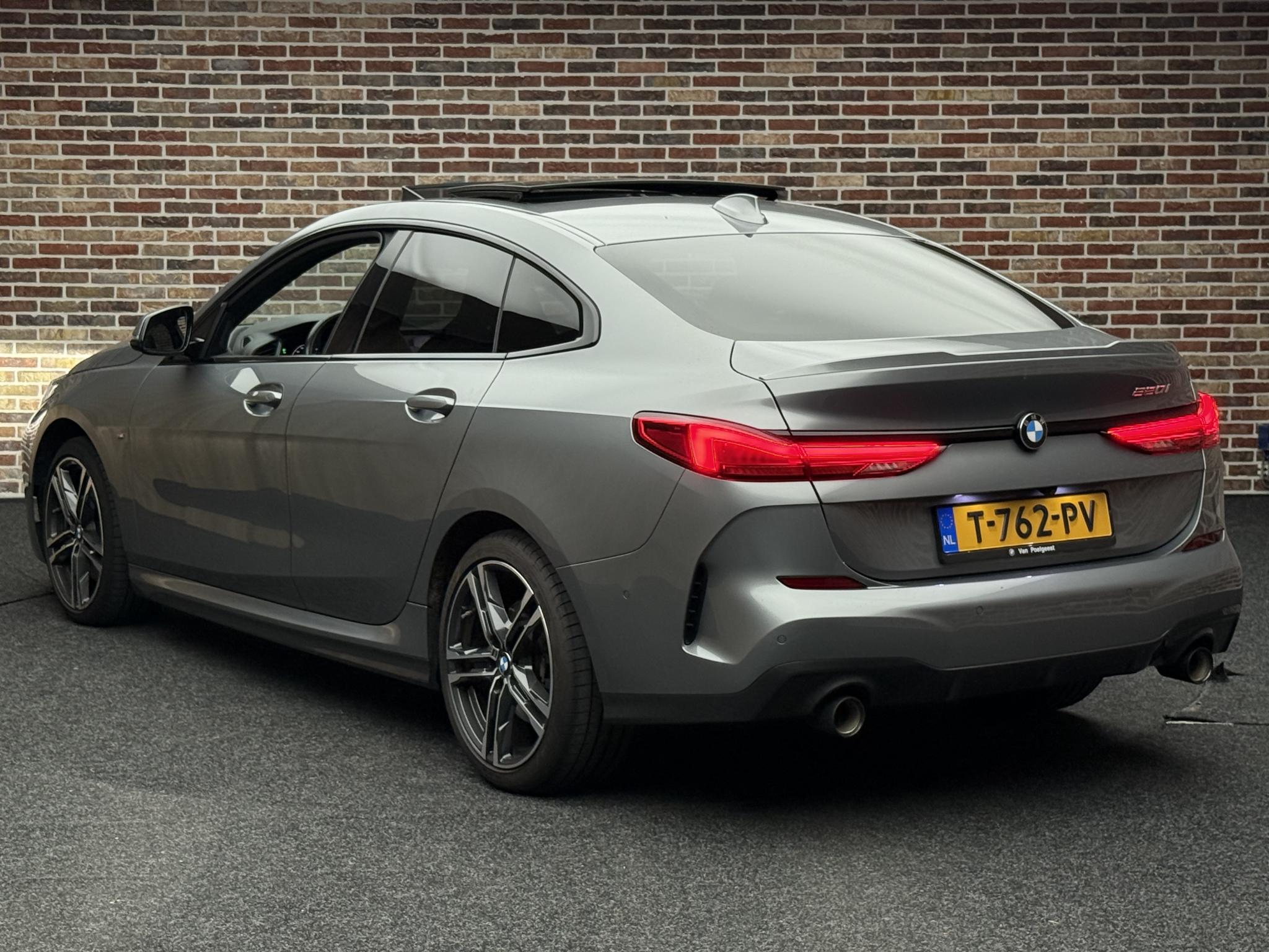 Foto van BMW 220i
