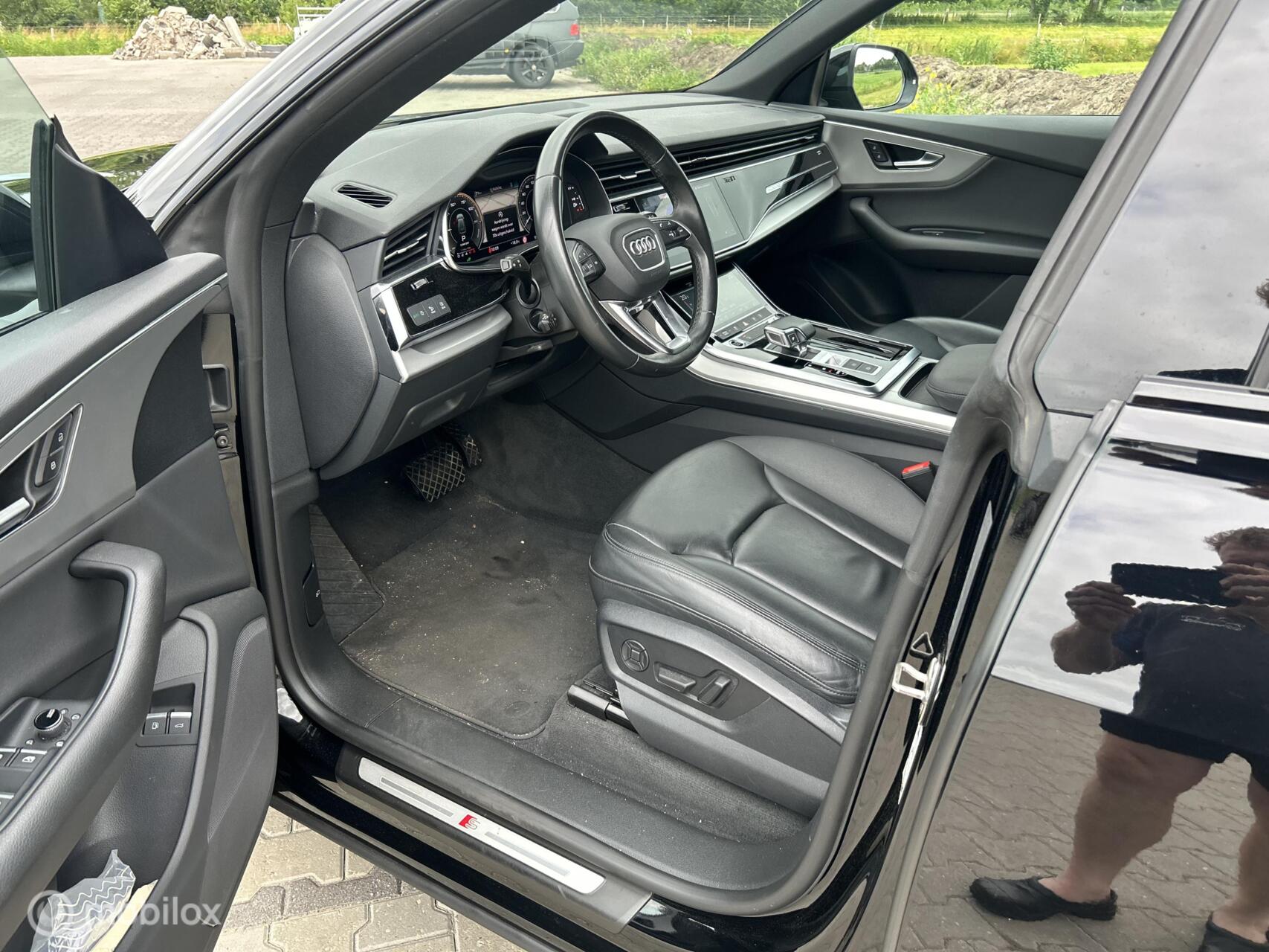 Foto van Audi Q8 55 TFSI E