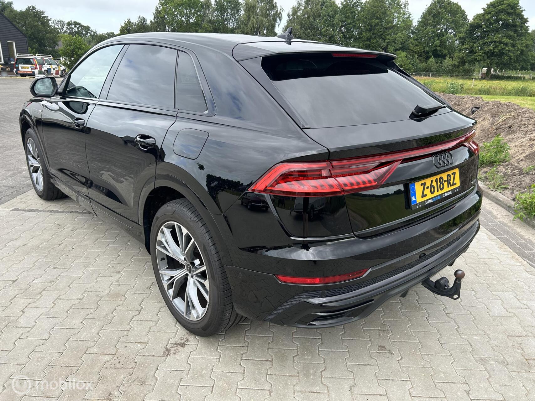 Foto van Audi Q8 55 TFSI E