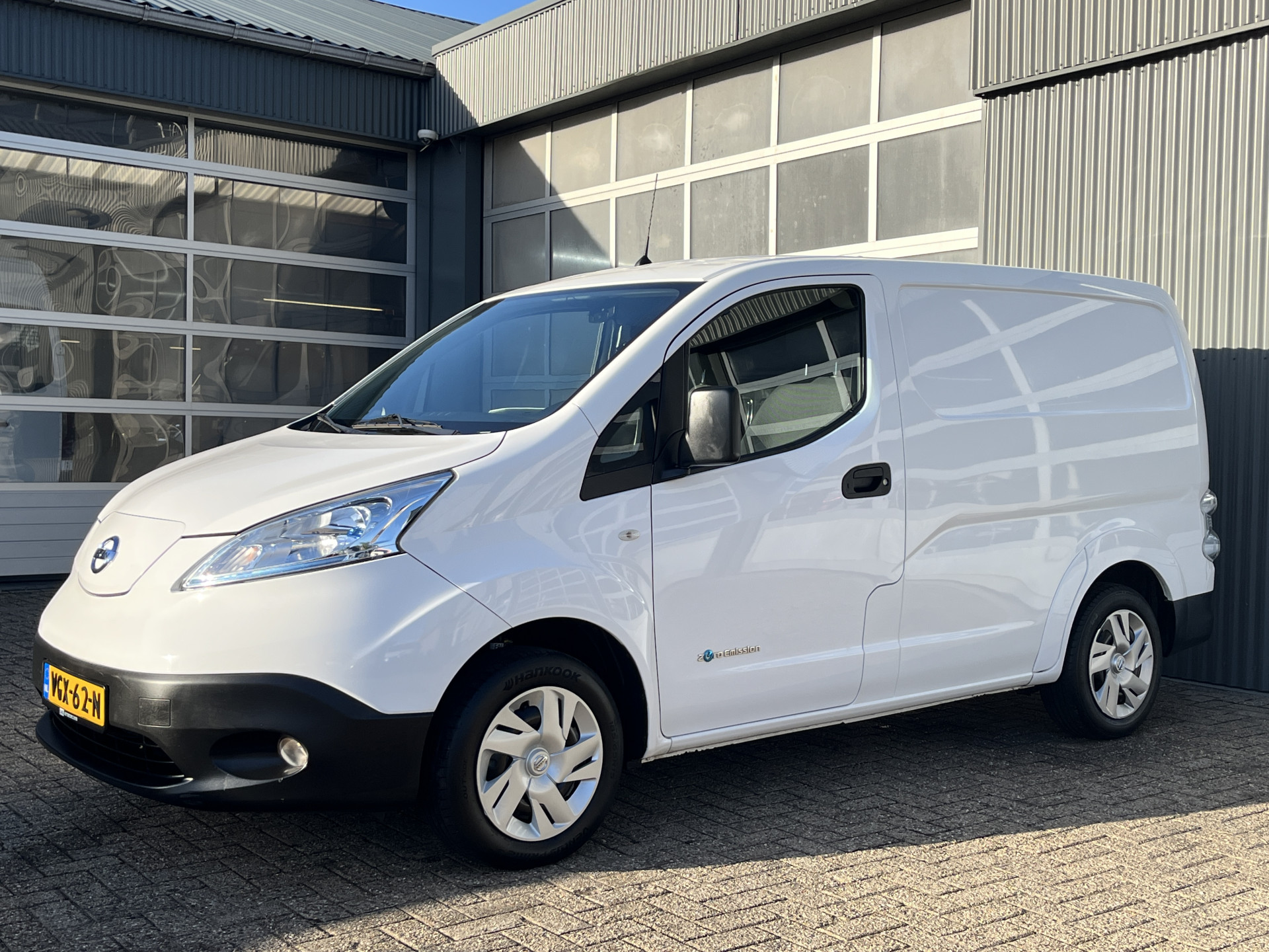 Foto van Nissan E-nv200