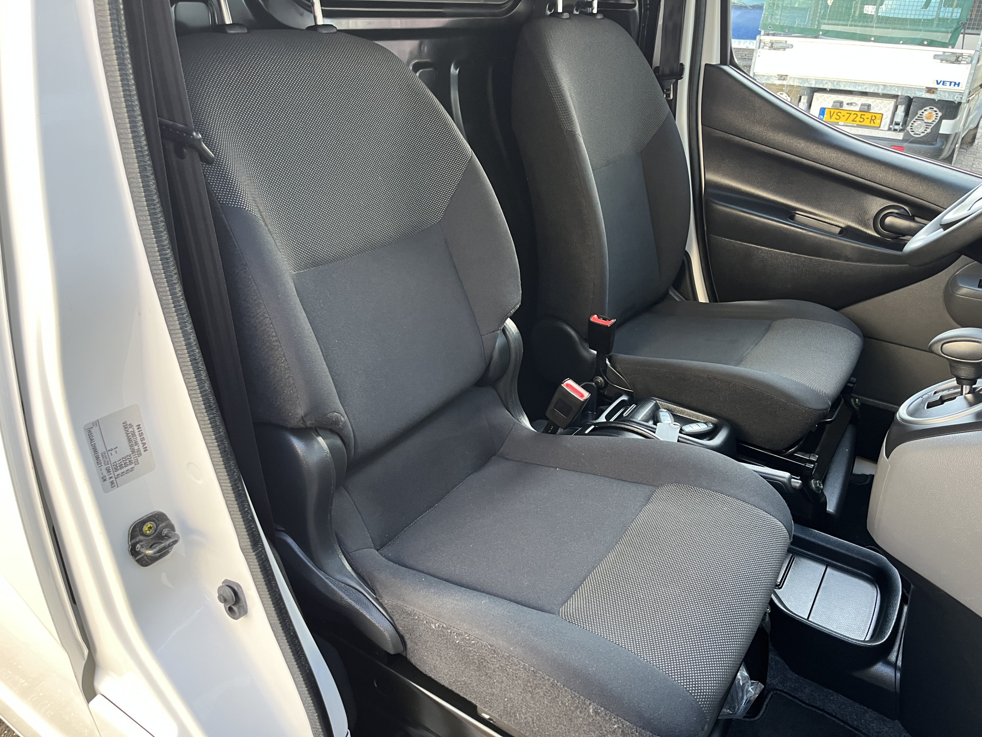 Foto van Nissan E-nv200