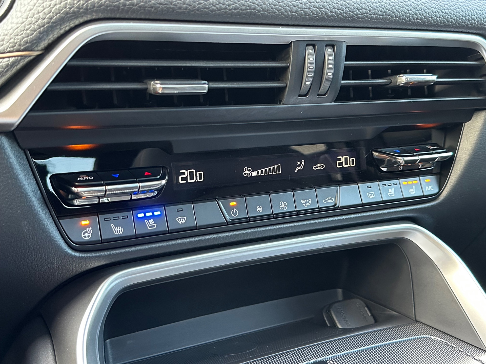 Foto van Mazda Mazda Cx-60