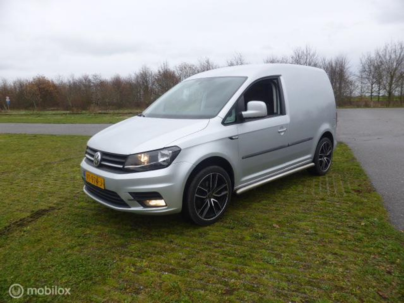 Volkswagen Caddy 2.0 TDI L1H1 BMT C-Edition 2016 - voorkant