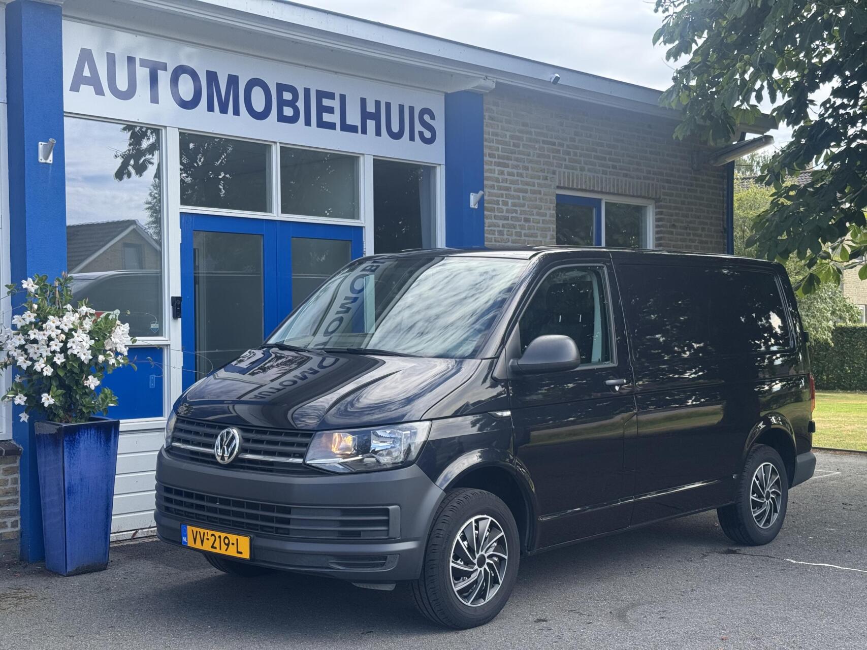 Volkswagen Transporter 2.0 TDI L1H1 | Airco | Trekhaak | 2016 - voorkant