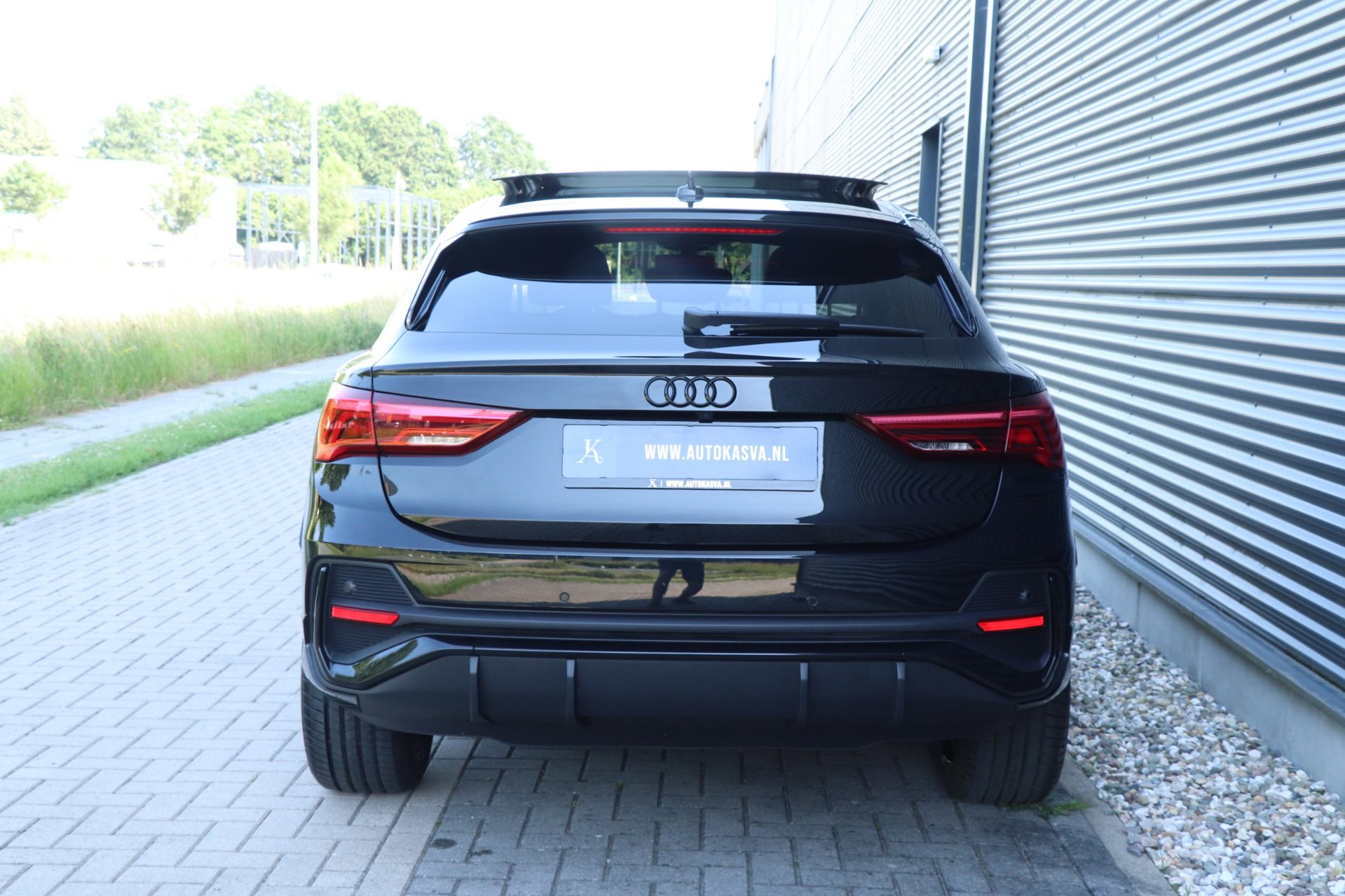 Foto van Audi Q3 Sportback E-tron
