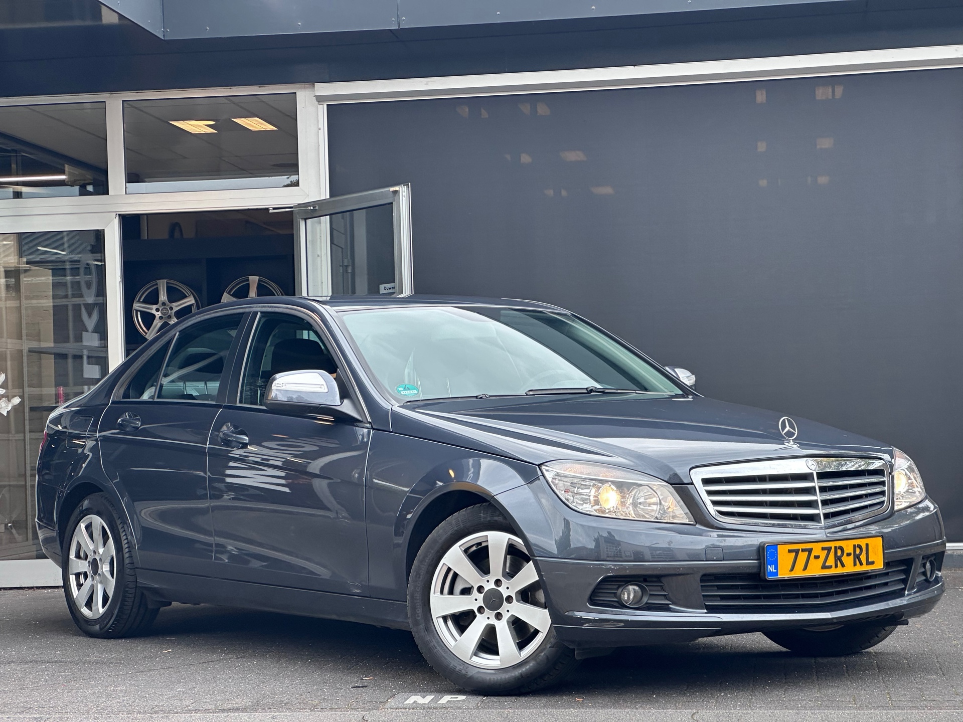 Foto van Mercedes-Benz C 200 Kompressor