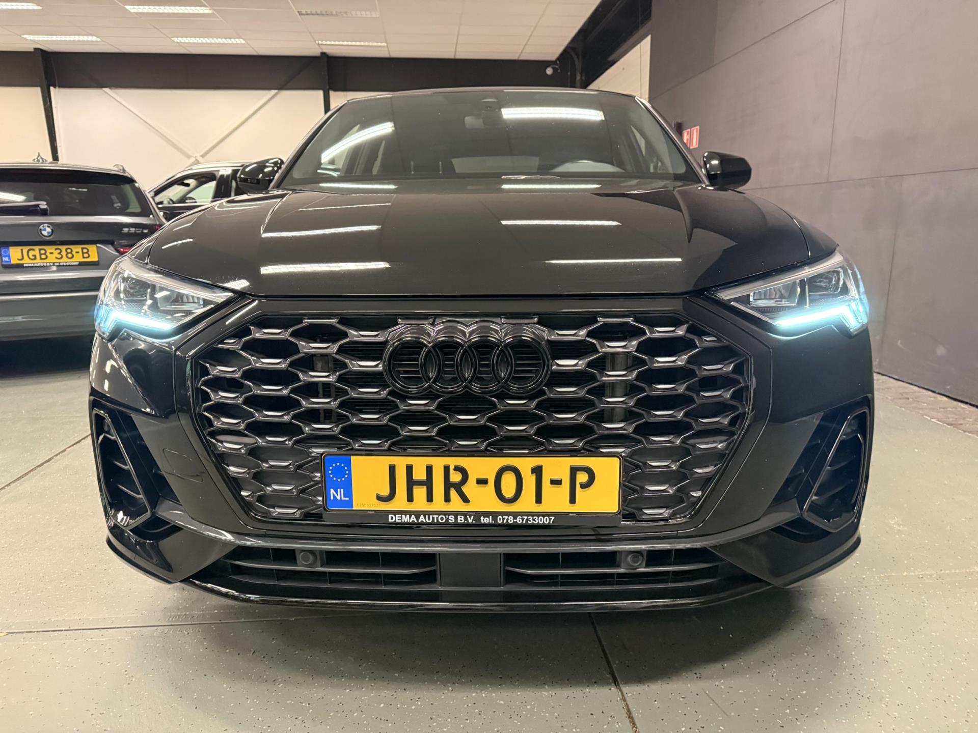 Foto van Audi Q3 Sportback E-tron