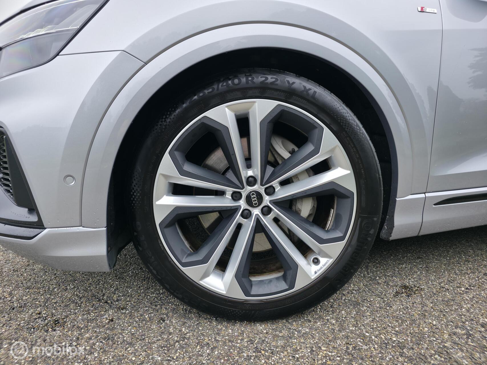 Foto van Audi Q8