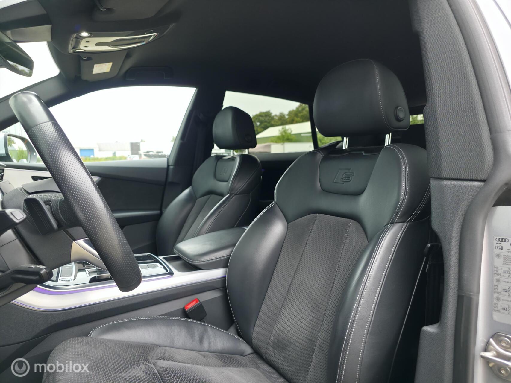 Foto van Audi Q8