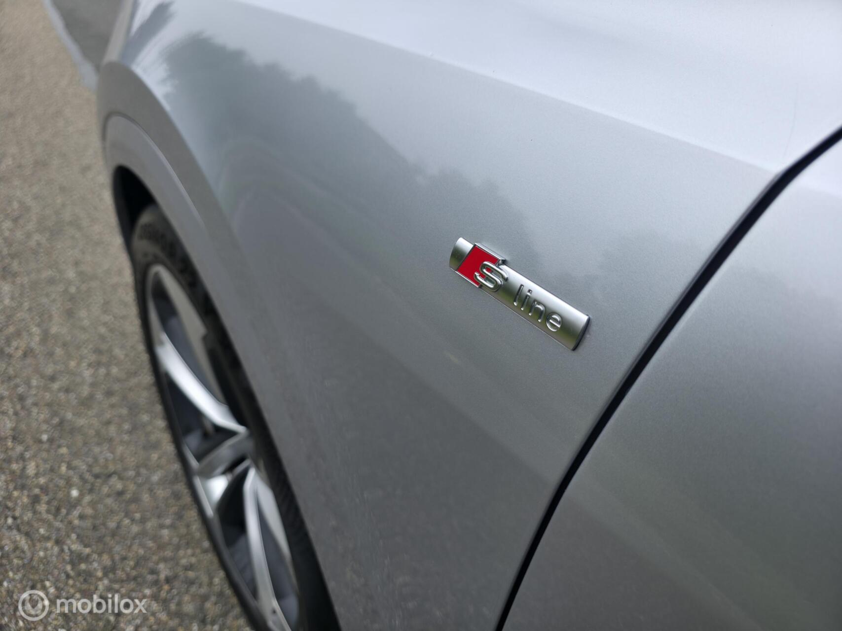 Foto van Audi Q8