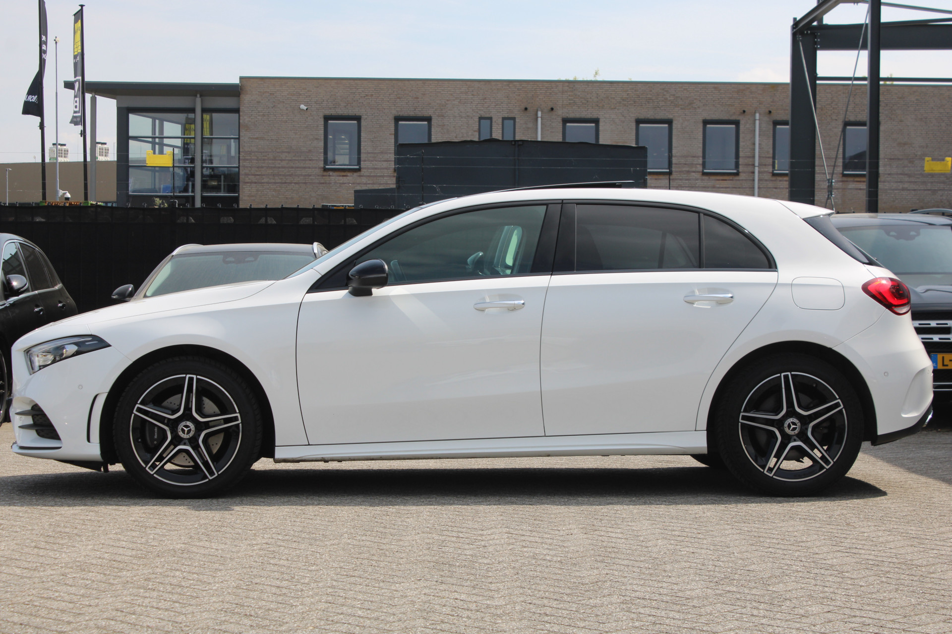 Foto van Mercedes-Benz A 250 E