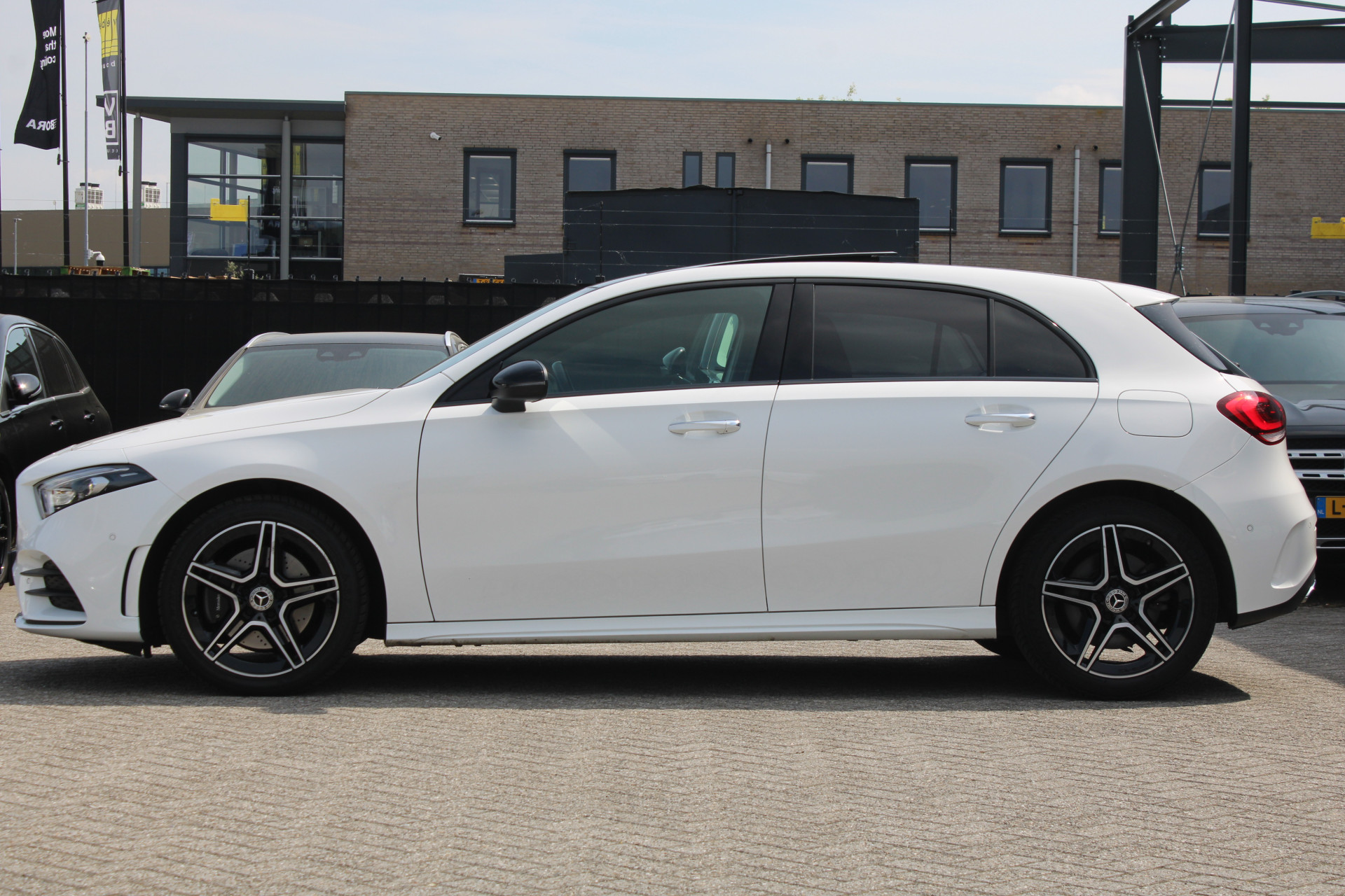Foto van Mercedes-Benz A 250 E