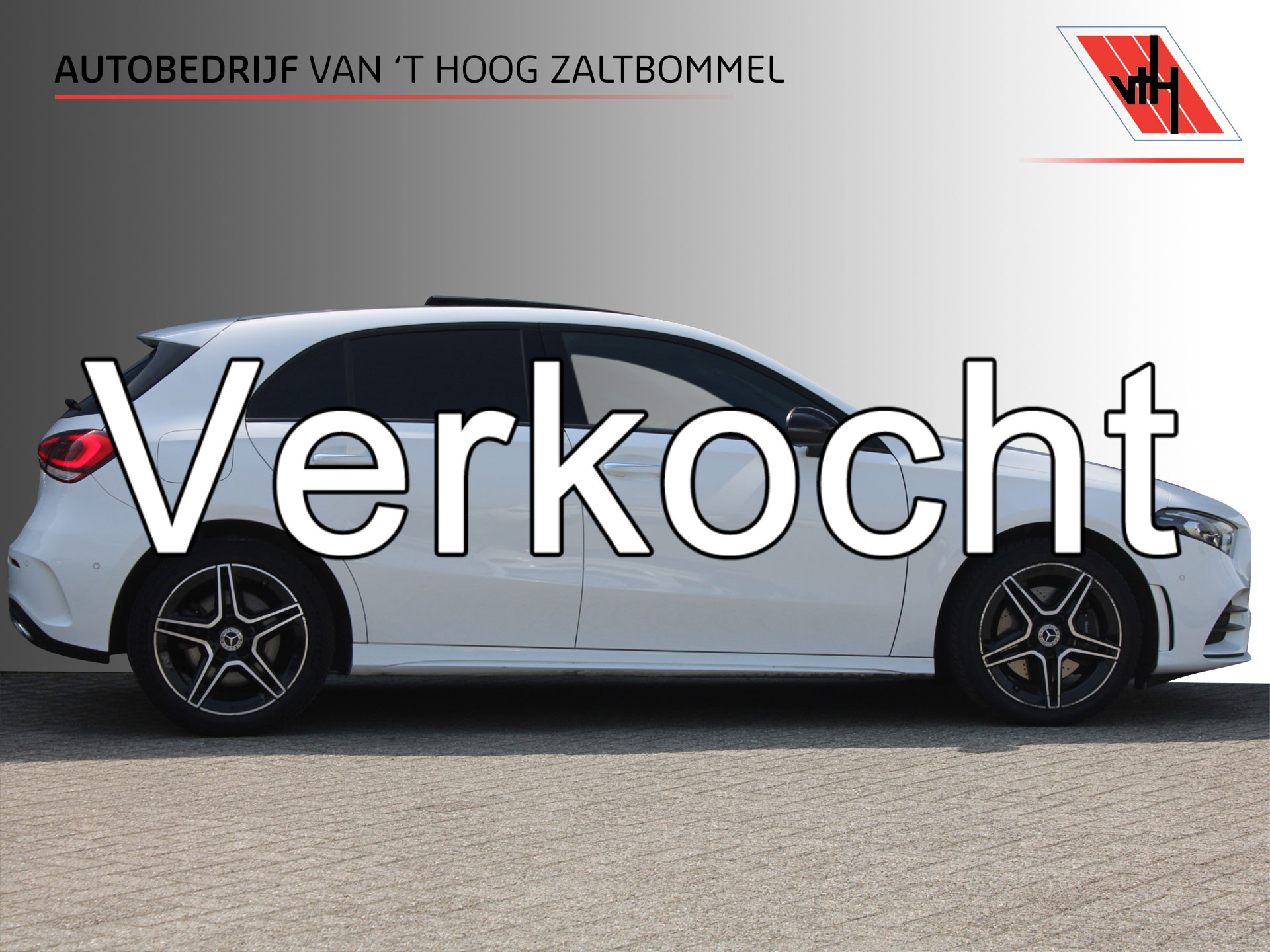 Mercedes-Benz A 250 E 250e AUT8 AMG Limited NIGHT PAKKET PANORAMADAK SFEER KEY-LESS GO 2022 - voorkant