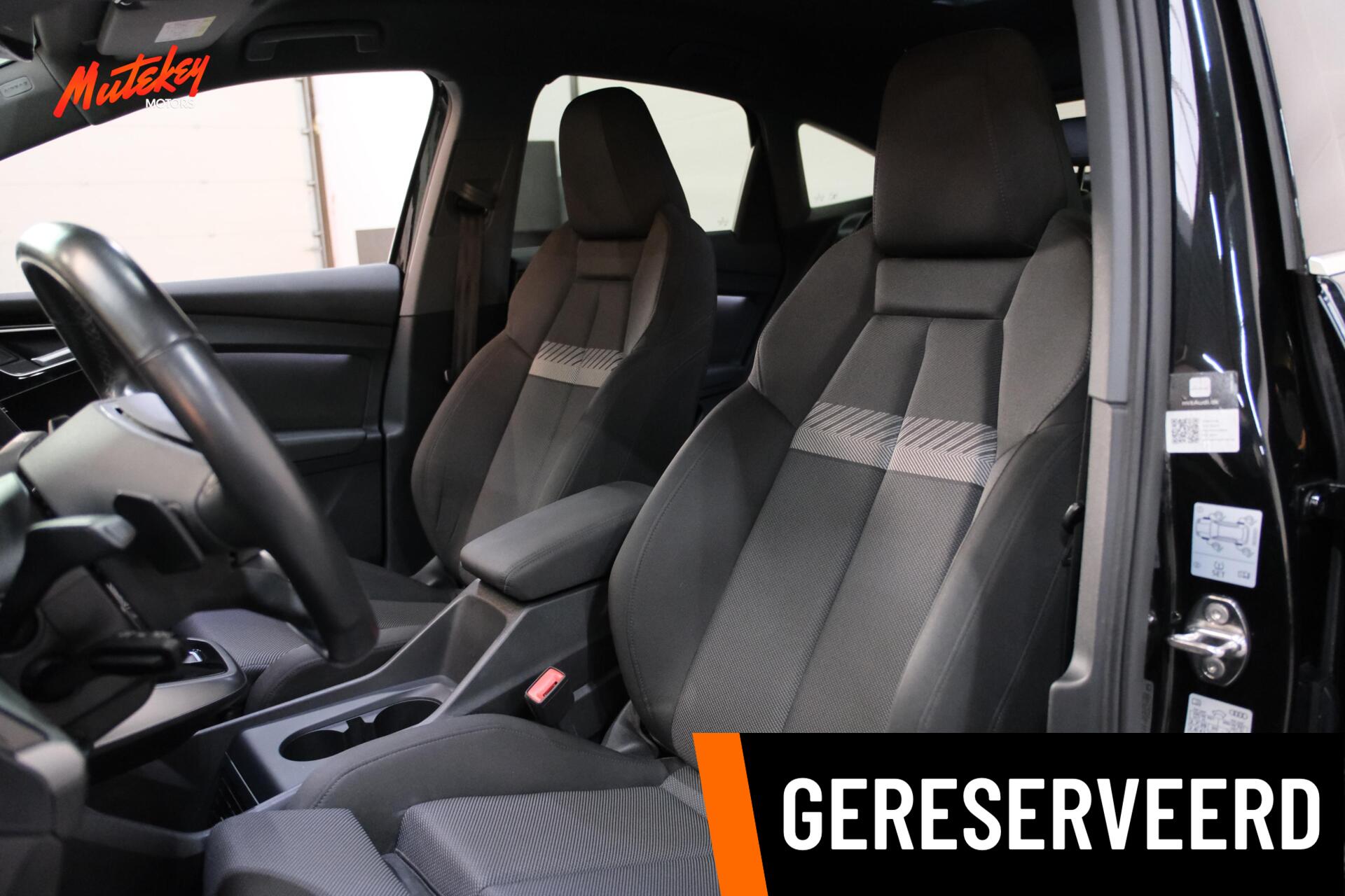 Foto van Audi Q4 Sportback 50 E-tron
