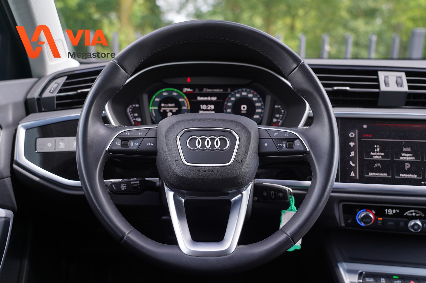 Foto van Audi Q3 E-tron