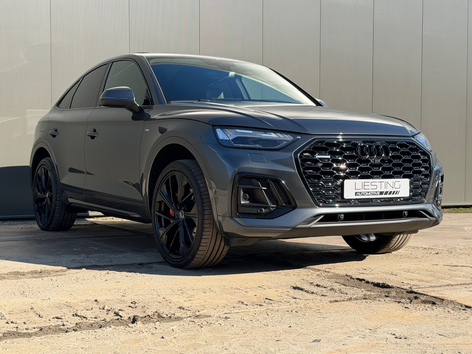 Foto van Audi Q5 Sportback 55 TFSI E
