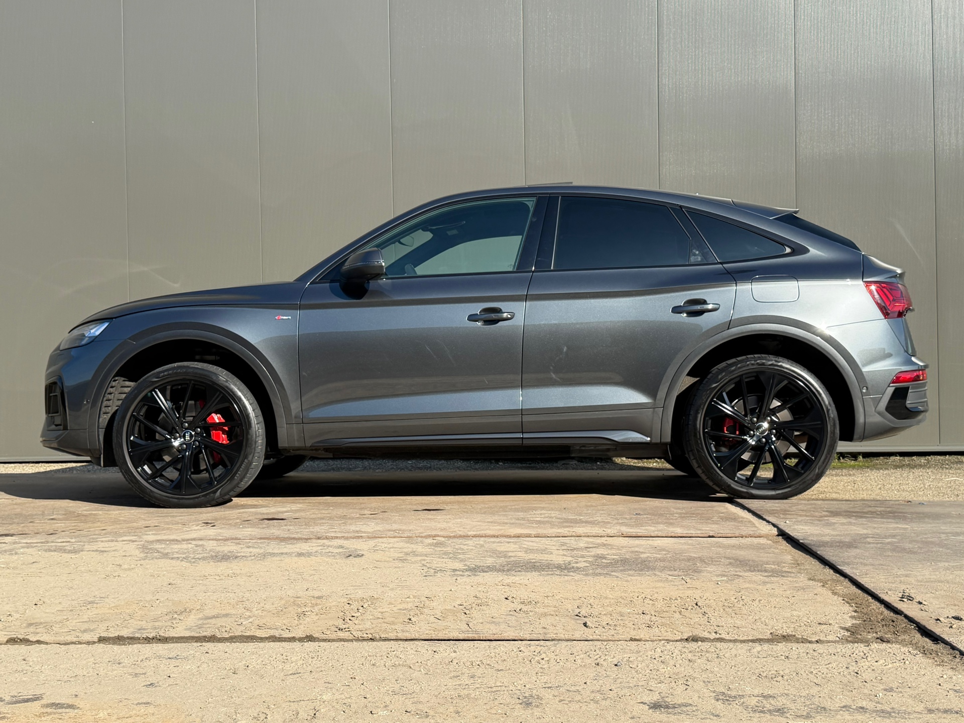 Foto van Audi Q5 Sportback 55 TFSI E