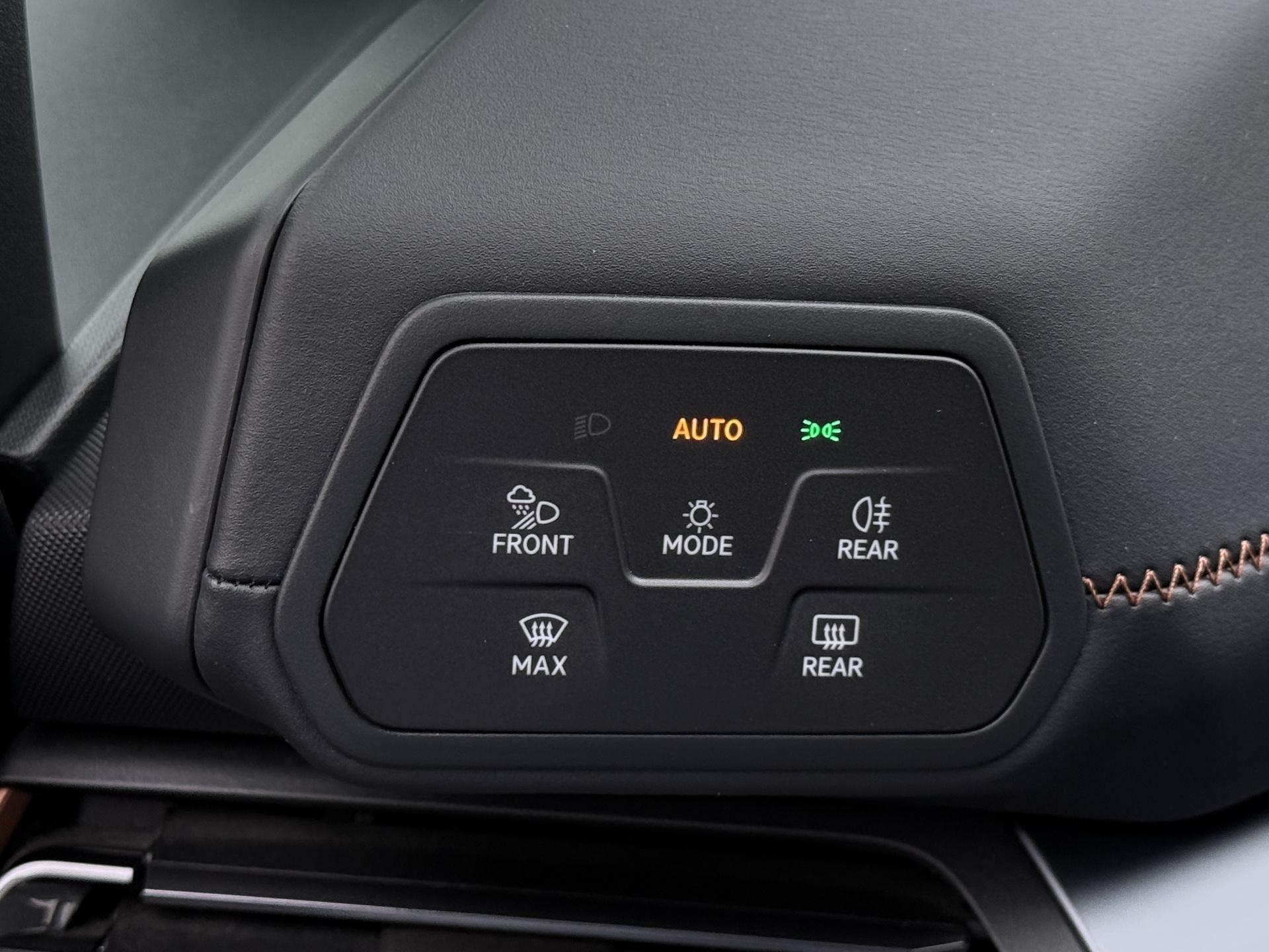 Foto van Cupra Born 150 KW 58/62 KWH