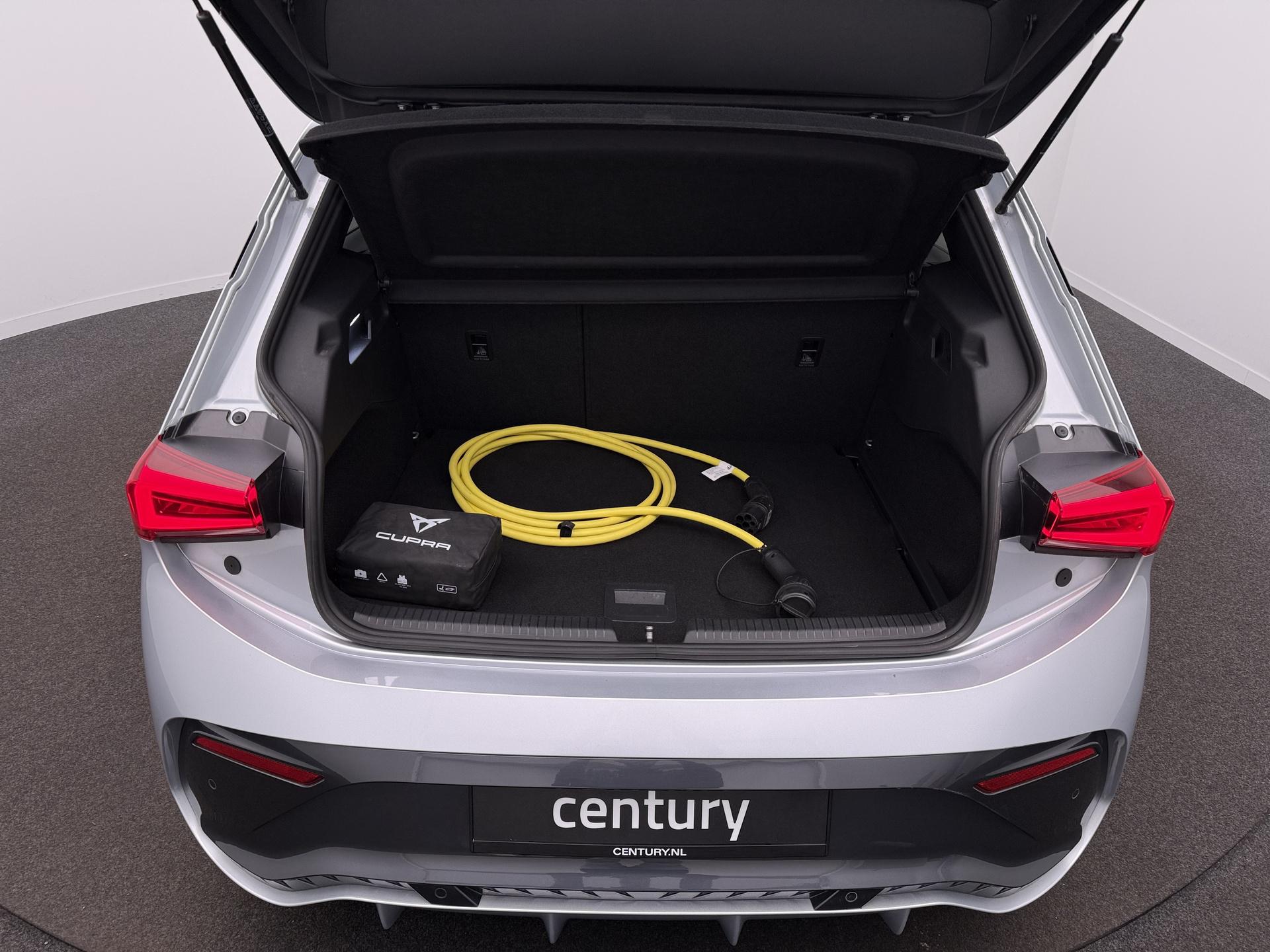 Foto van Cupra Born 150 KW 58/62 KWH
