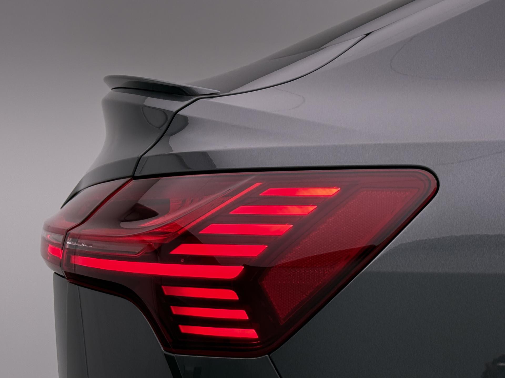 Foto van Audi Q8 Sportback 55 E-tron