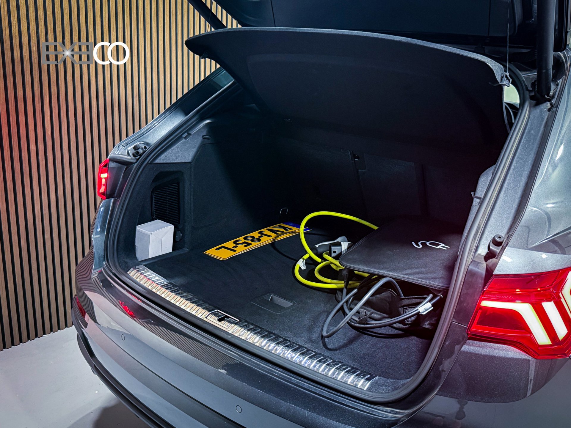 Foto van Audi Q3 E-tron
