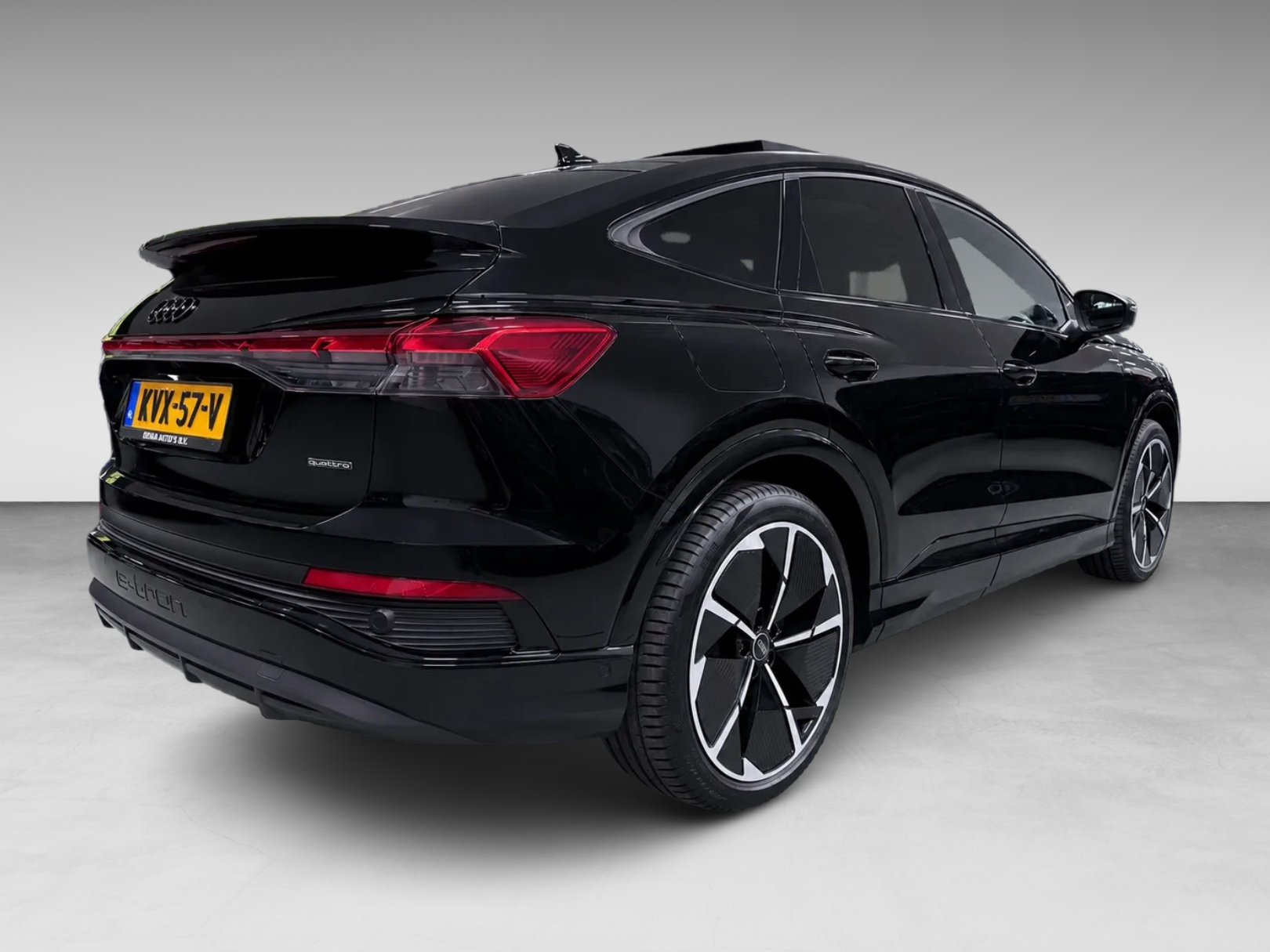 Foto van Audi Q4 Sportback E-tron
