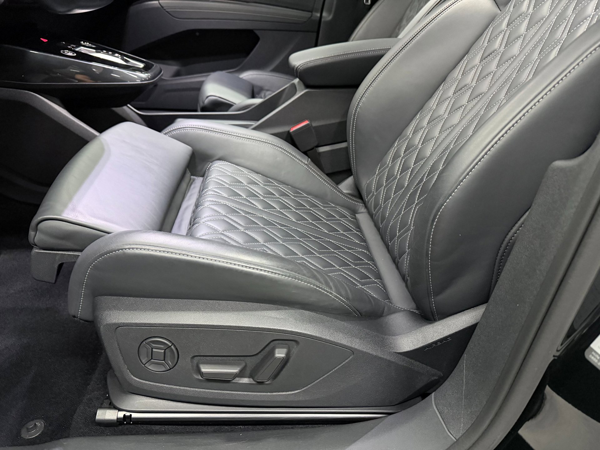 Foto van Audi Q4 Sportback E-tron