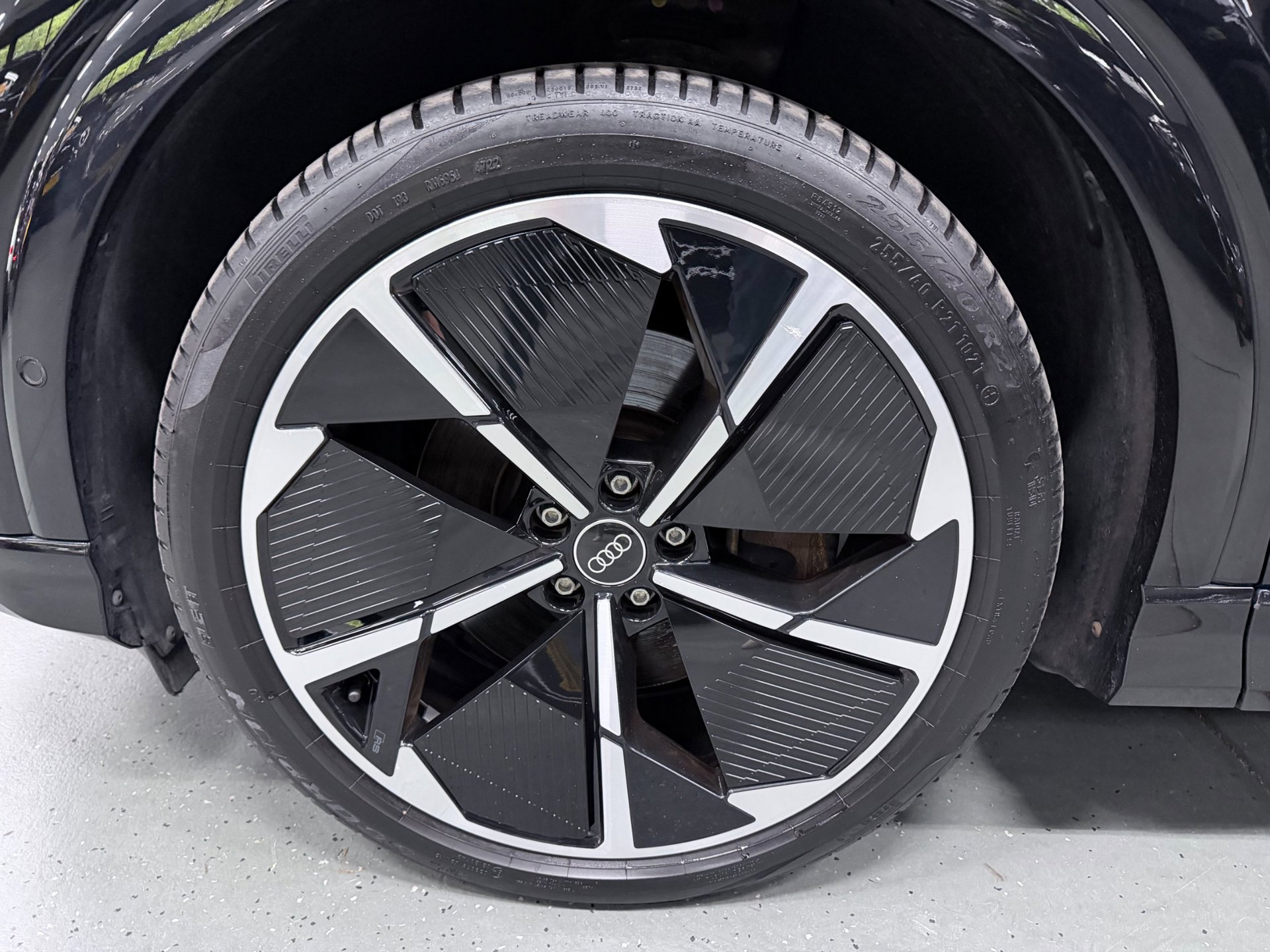 Foto van Audi Q4 Sportback E-tron