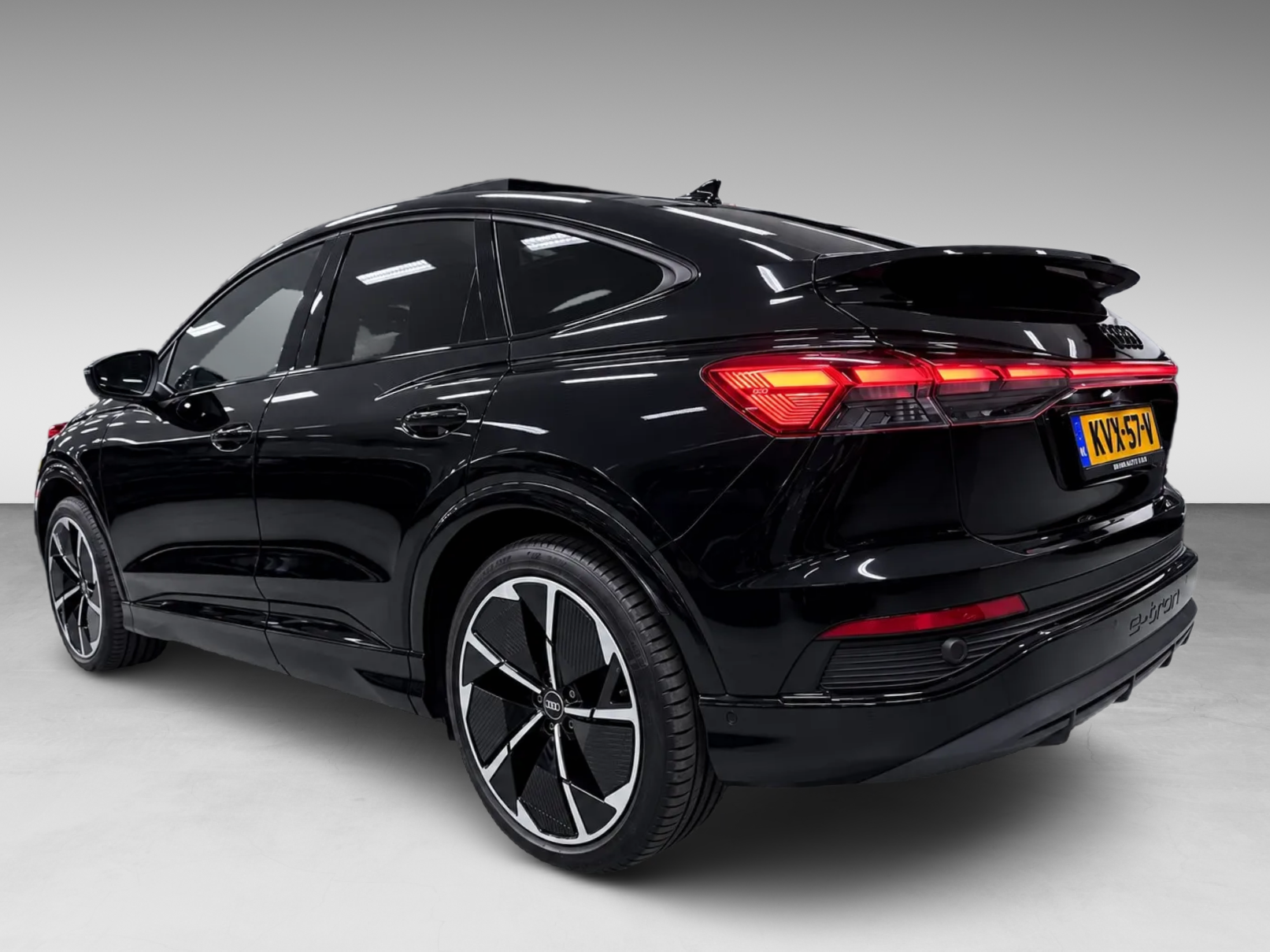 Foto van Audi Q4 Sportback E-tron