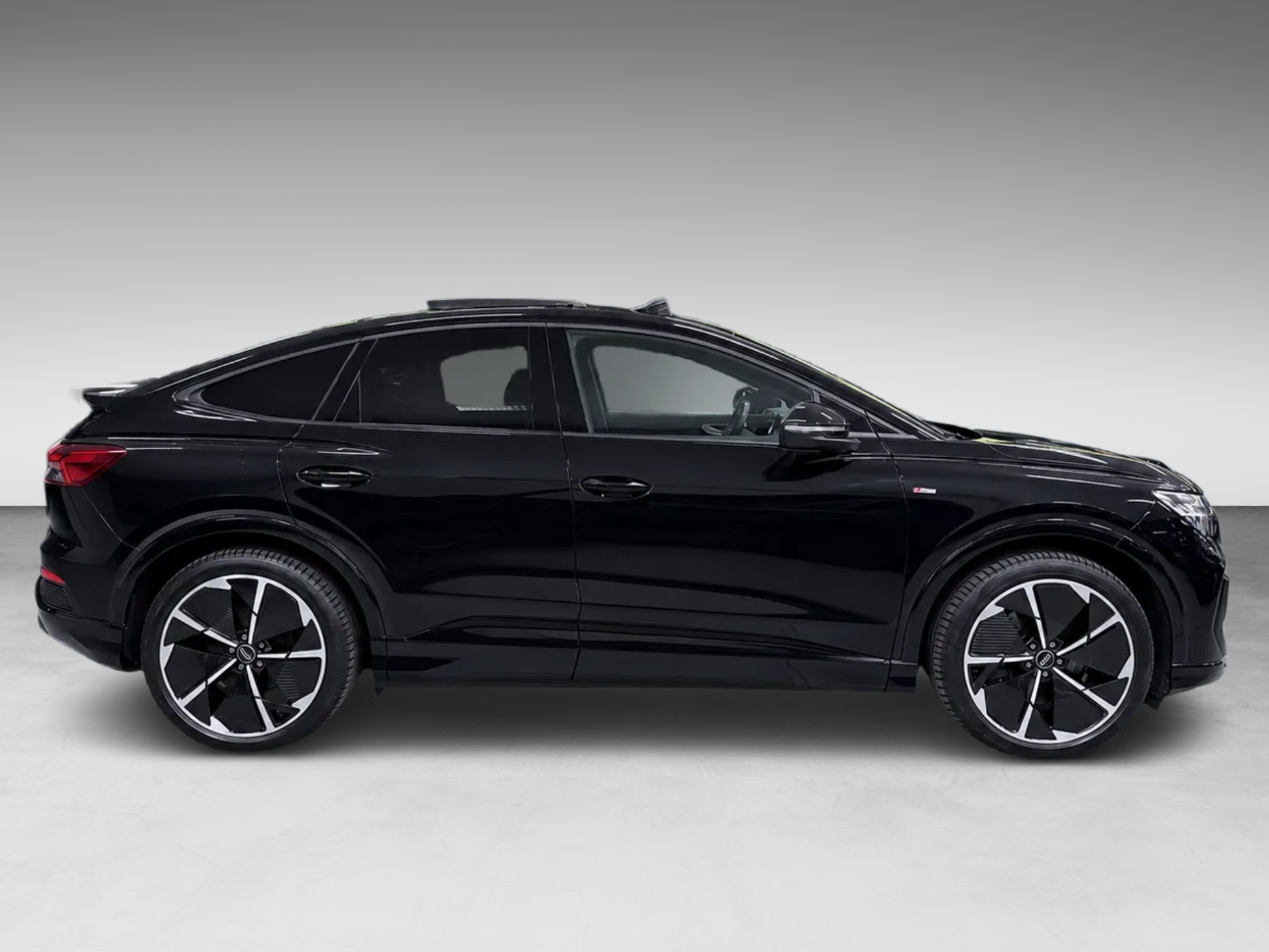 Foto van Audi Q4 Sportback E-tron