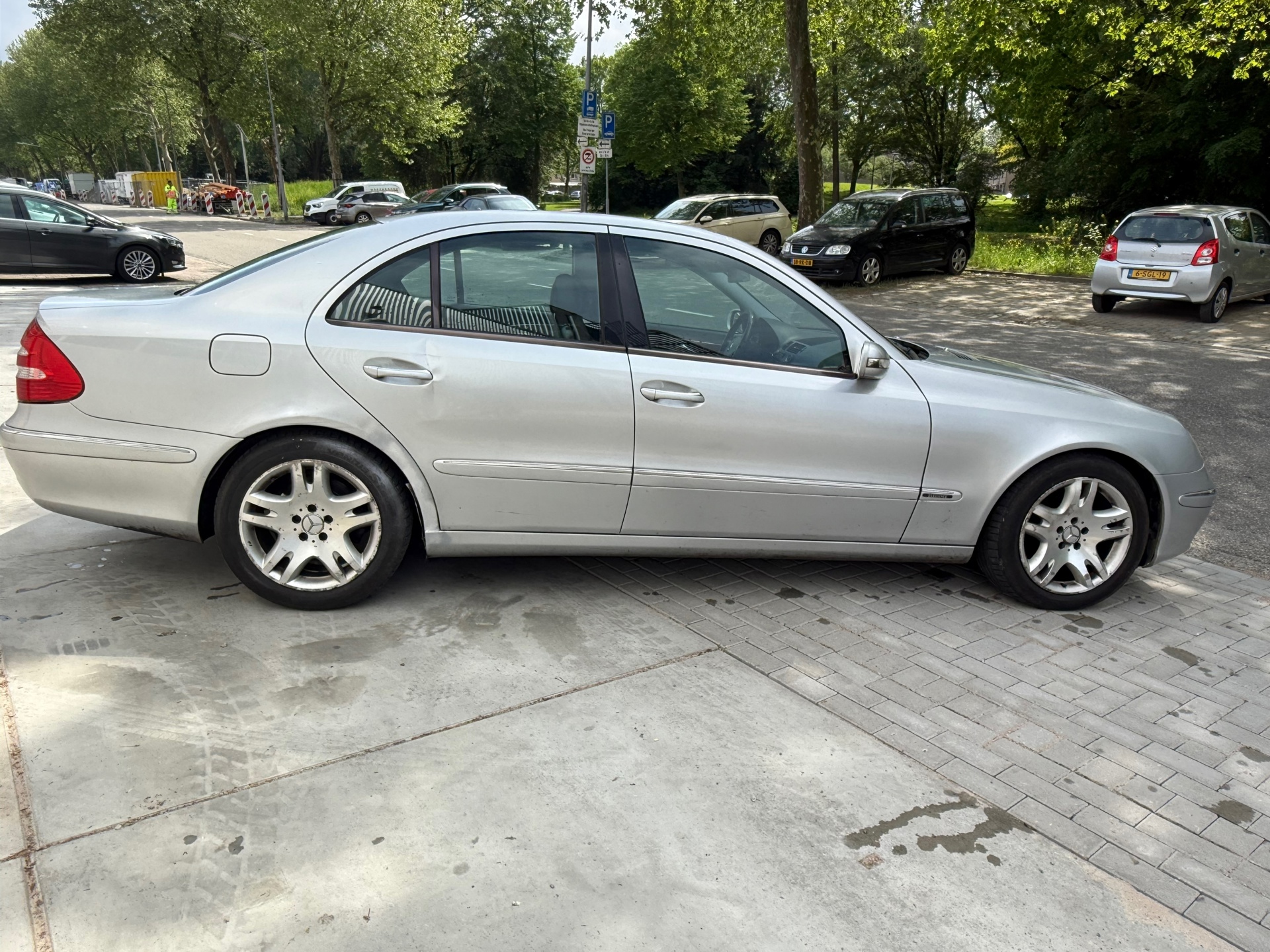 Foto van Mercedes-Benz E 270 CDI